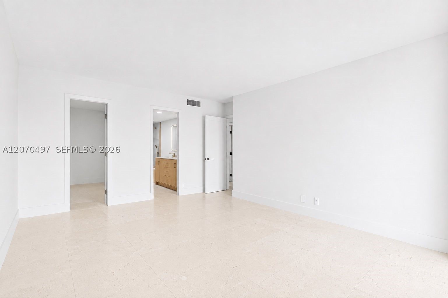 image Arlen House East17