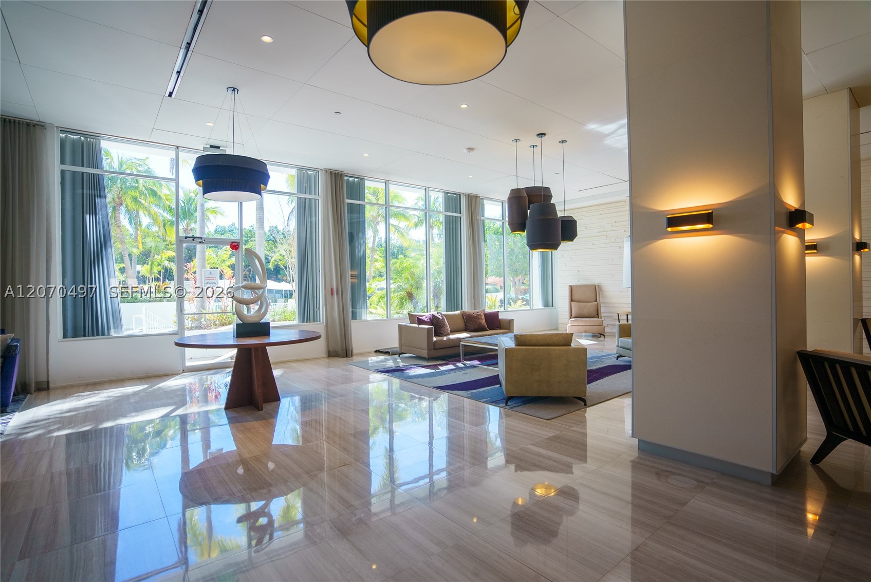 image Arlen House East30