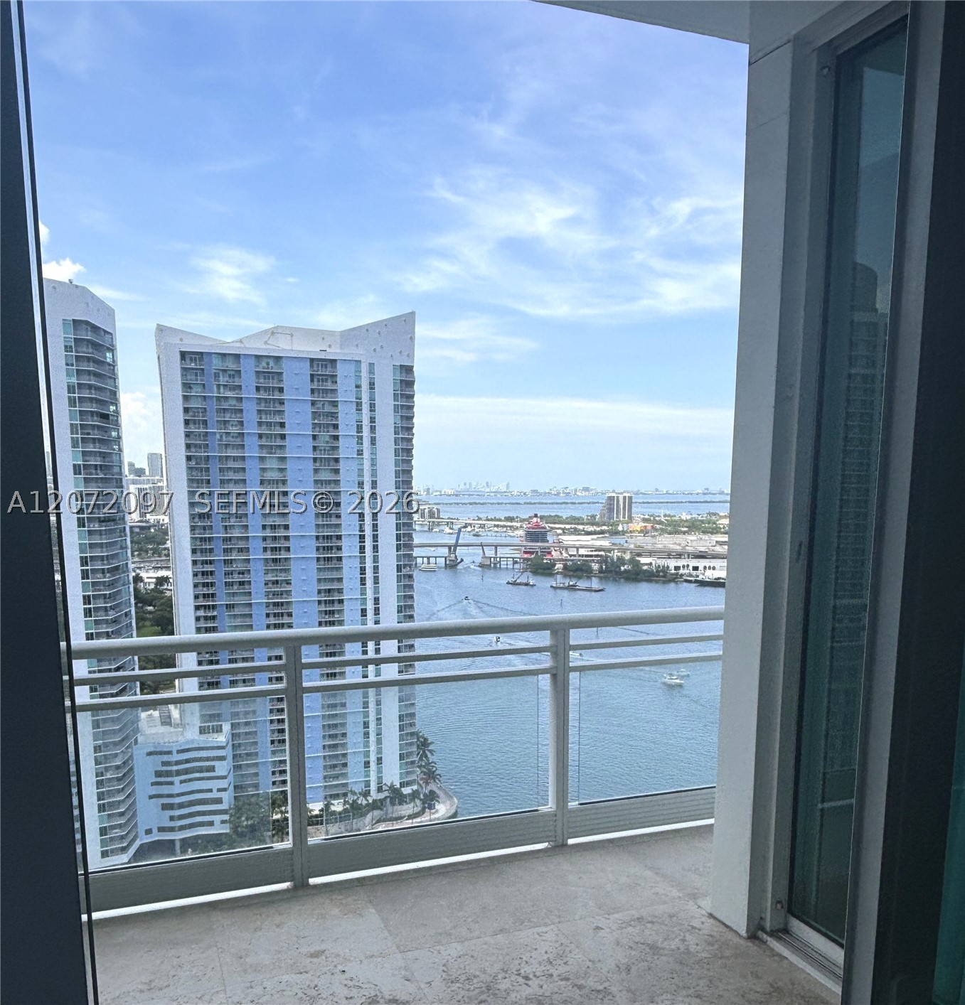 900 Brickell Key Blvd #2602 Miami, FL 33131
