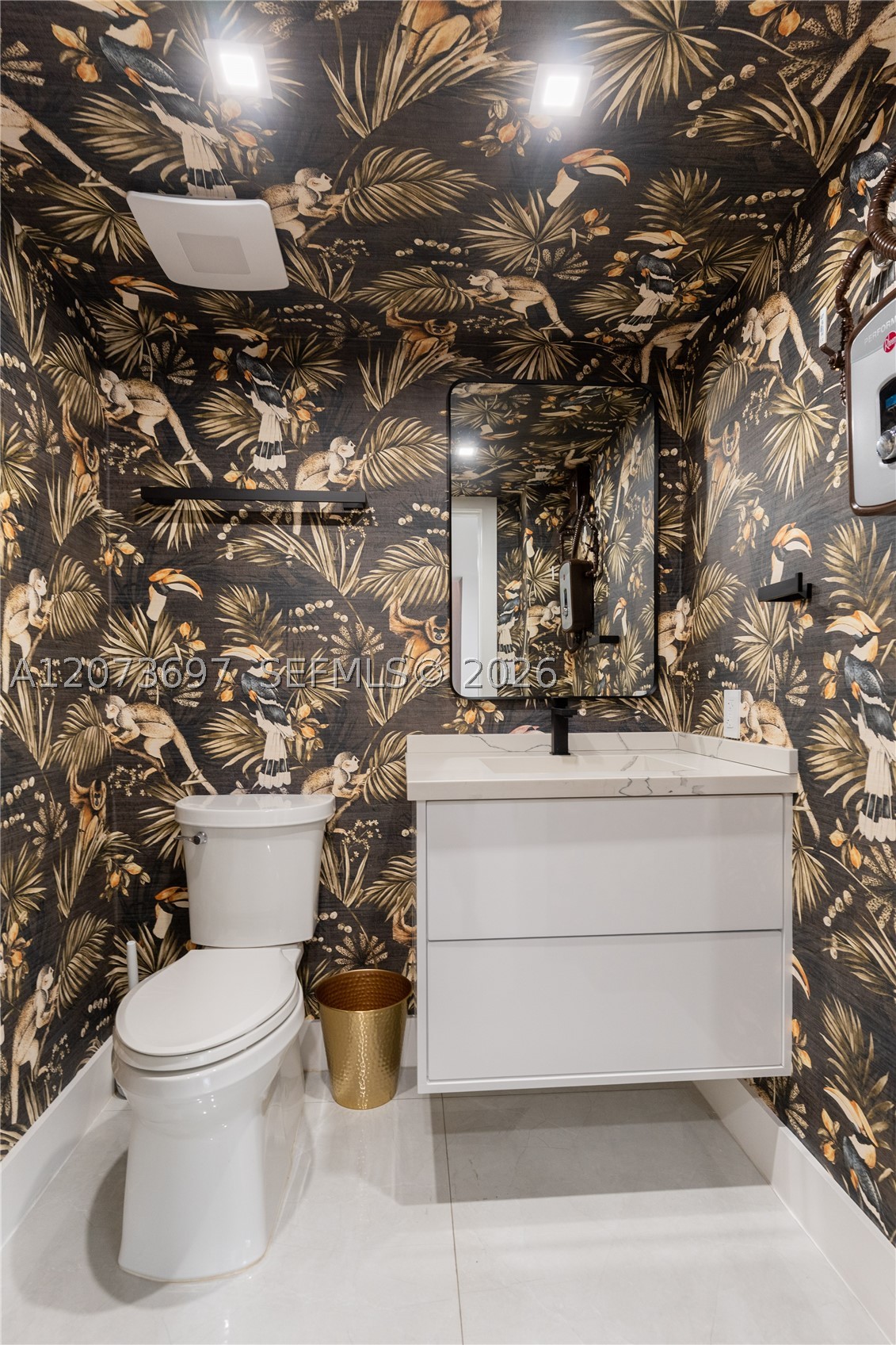 5601 N Ocean Dr Hollywood, FL 33019
