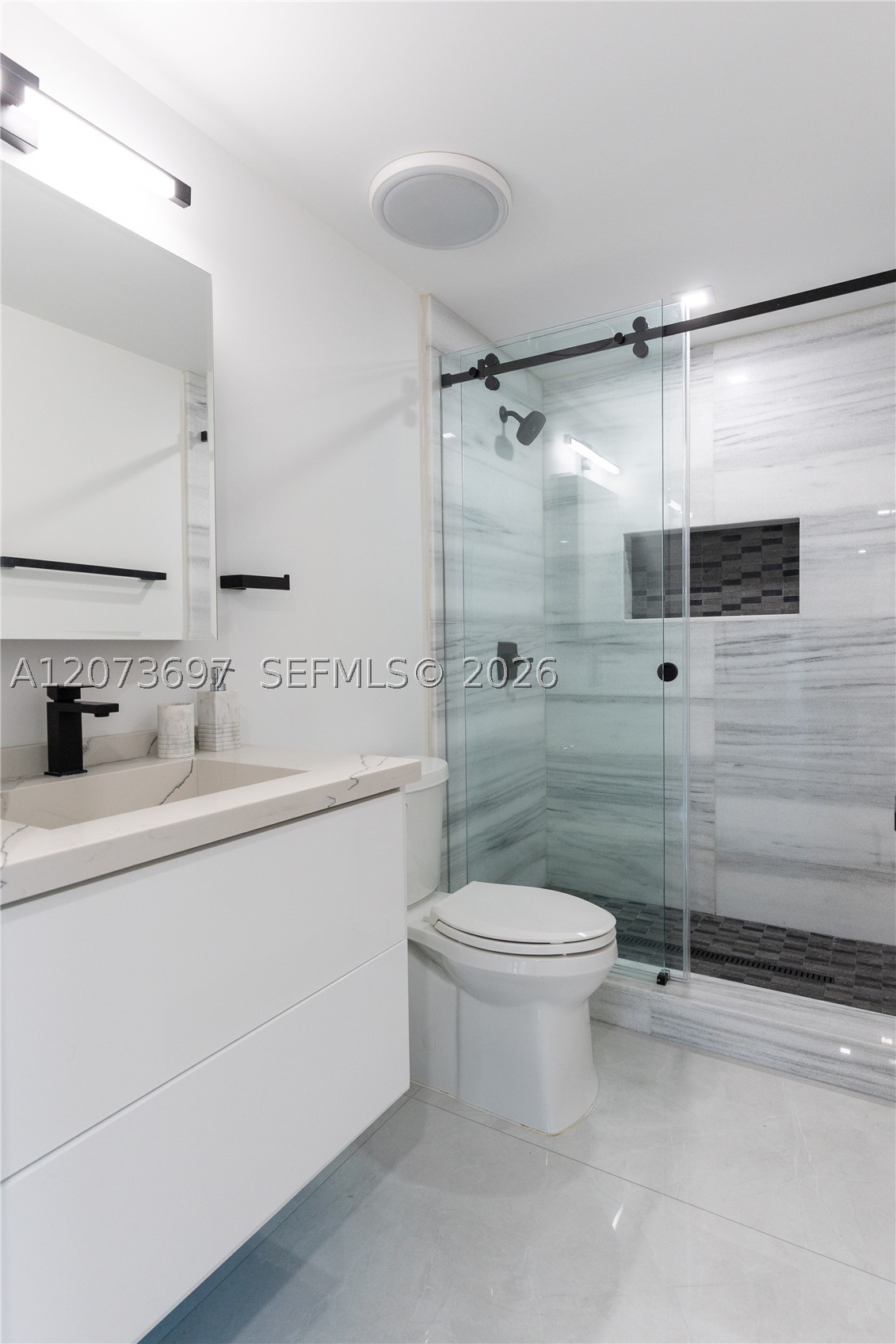5601 N Ocean Dr Hollywood, FL 33019