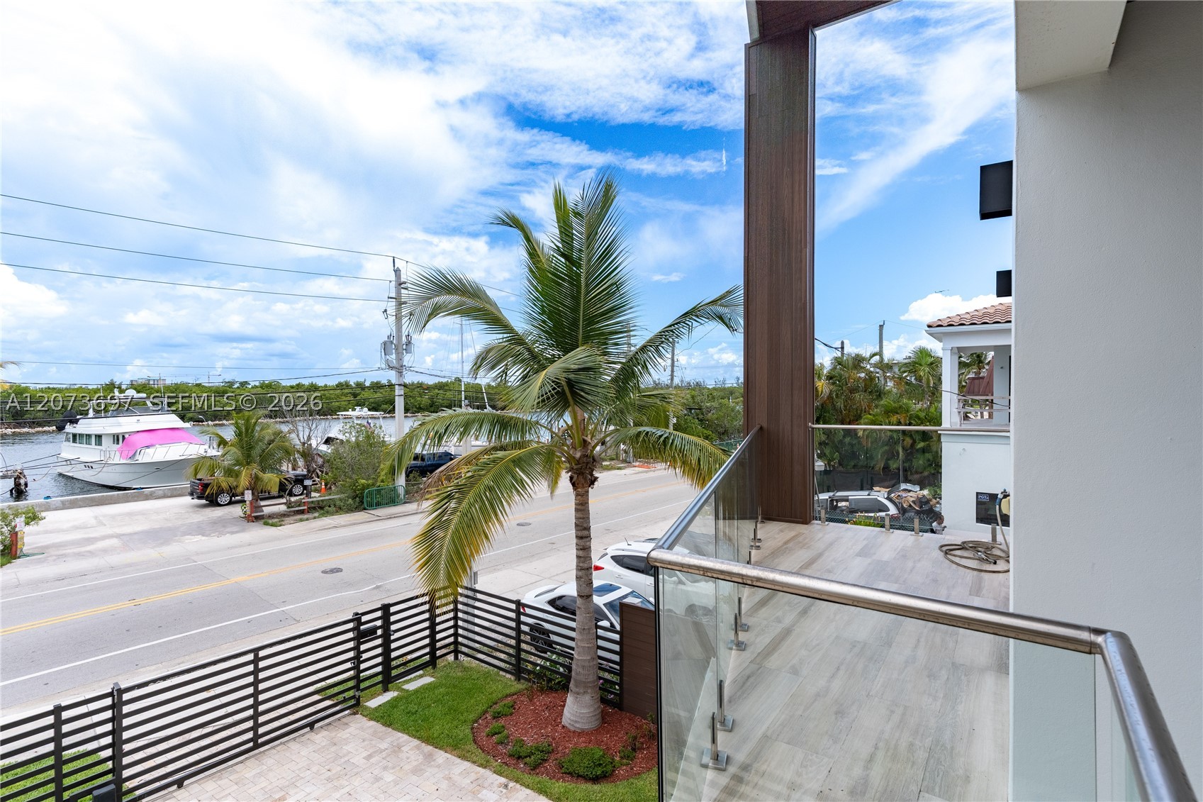 5601 N Ocean Dr Hollywood, FL 33019