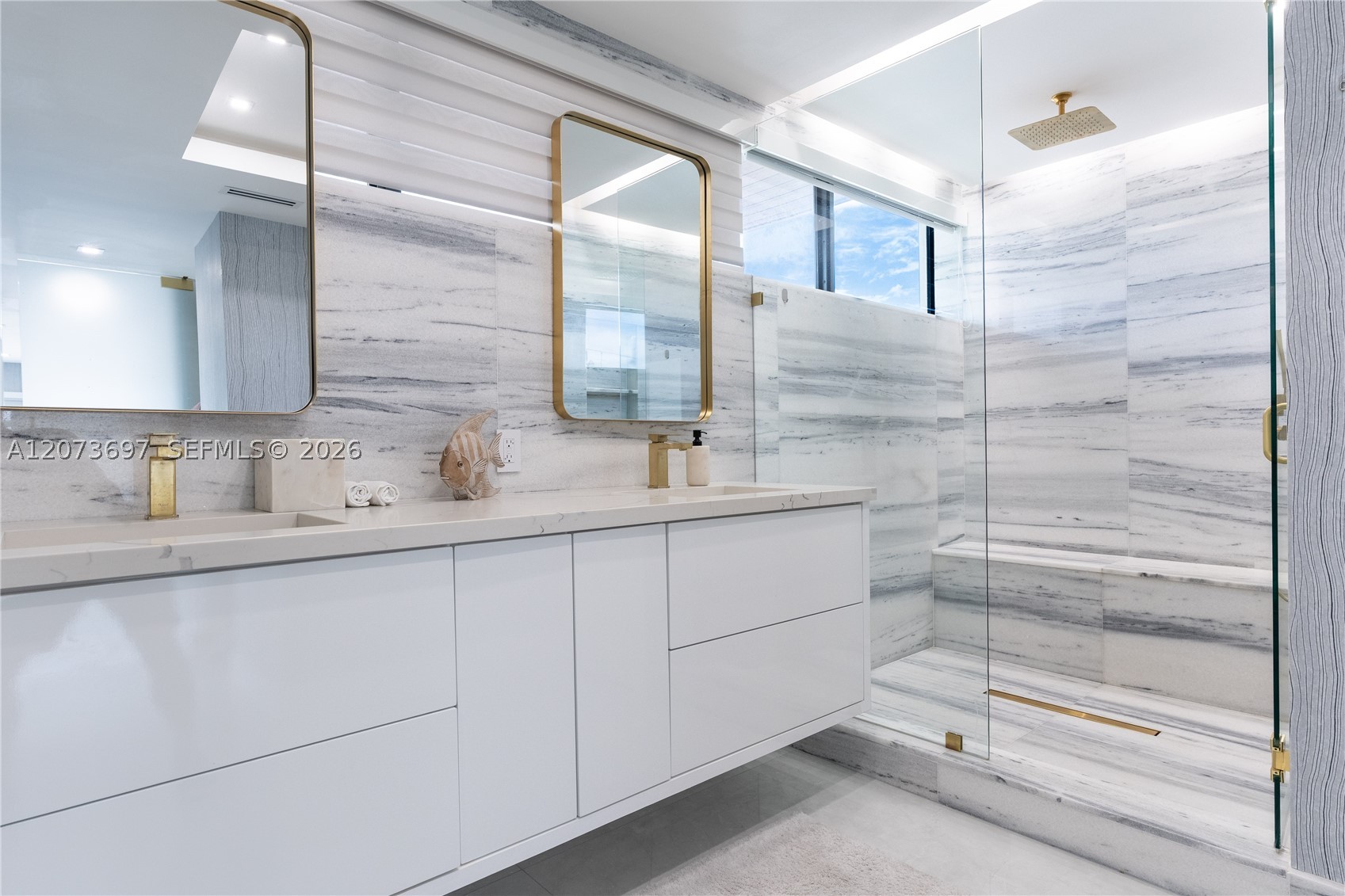 5601 N Ocean Dr Hollywood, FL 33019