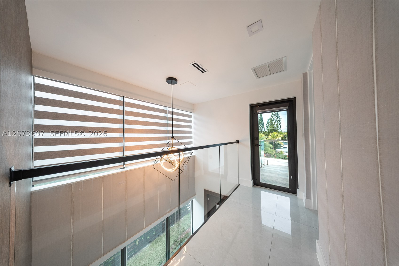 5601 N Ocean Dr Hollywood, FL 33019