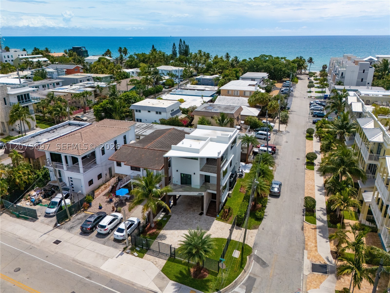 5601 N Ocean Dr Hollywood, FL 33019
