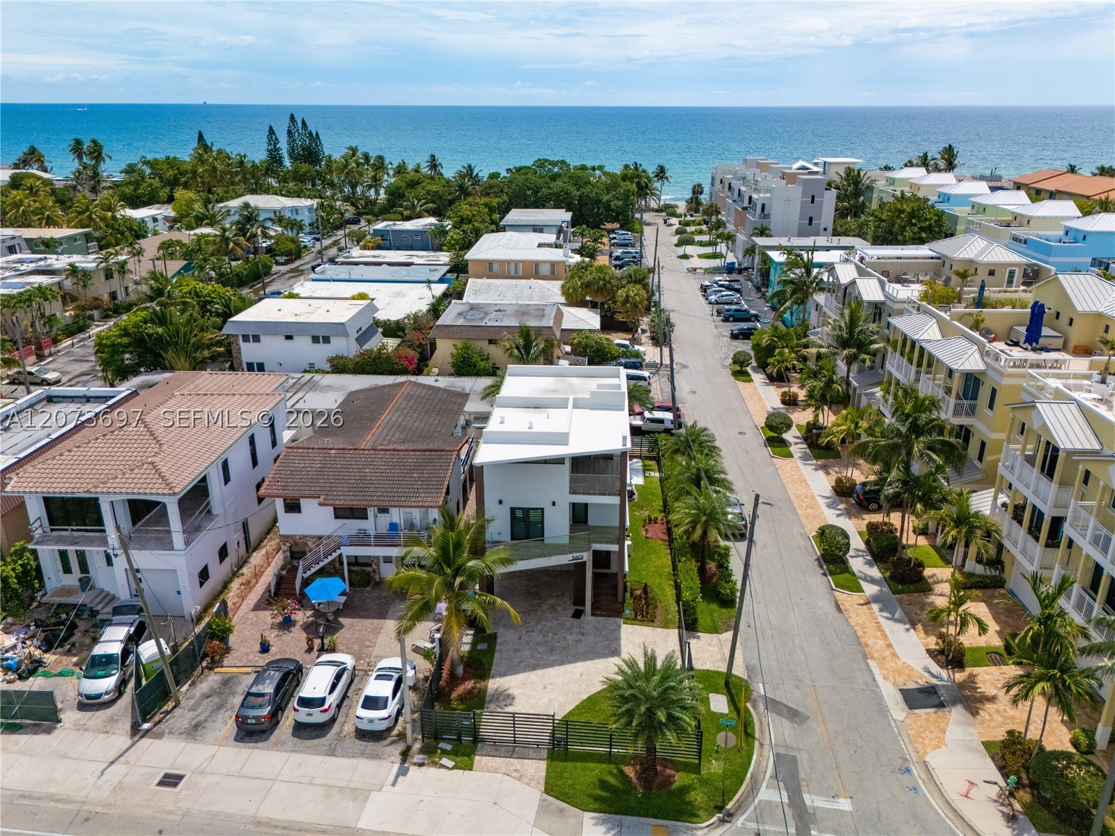 5601 N Ocean Dr Hollywood, FL 33019