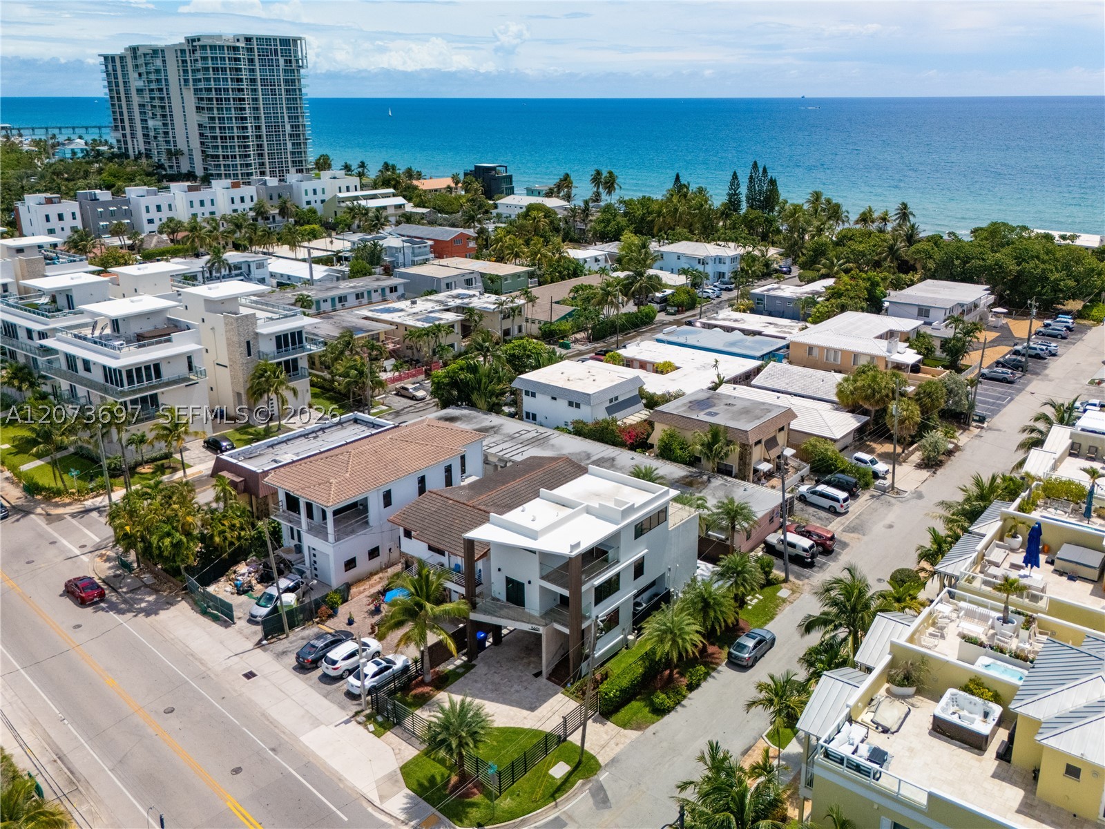 5601 N Ocean Dr Hollywood, FL 33019