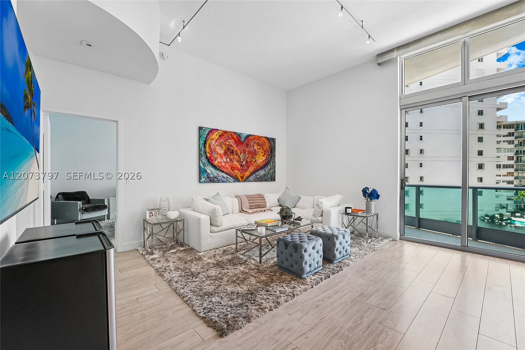 1331 Brickell Bay Dr #611 Miami, FL 33131