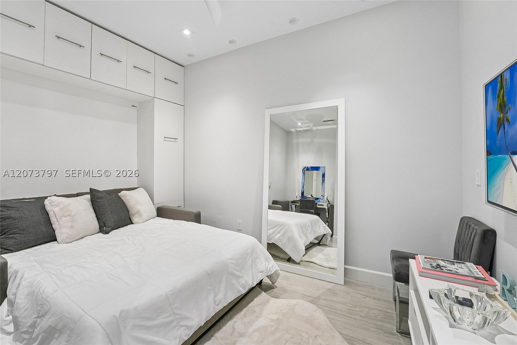 1331 Brickell Bay Dr #611 Miami, FL 33131