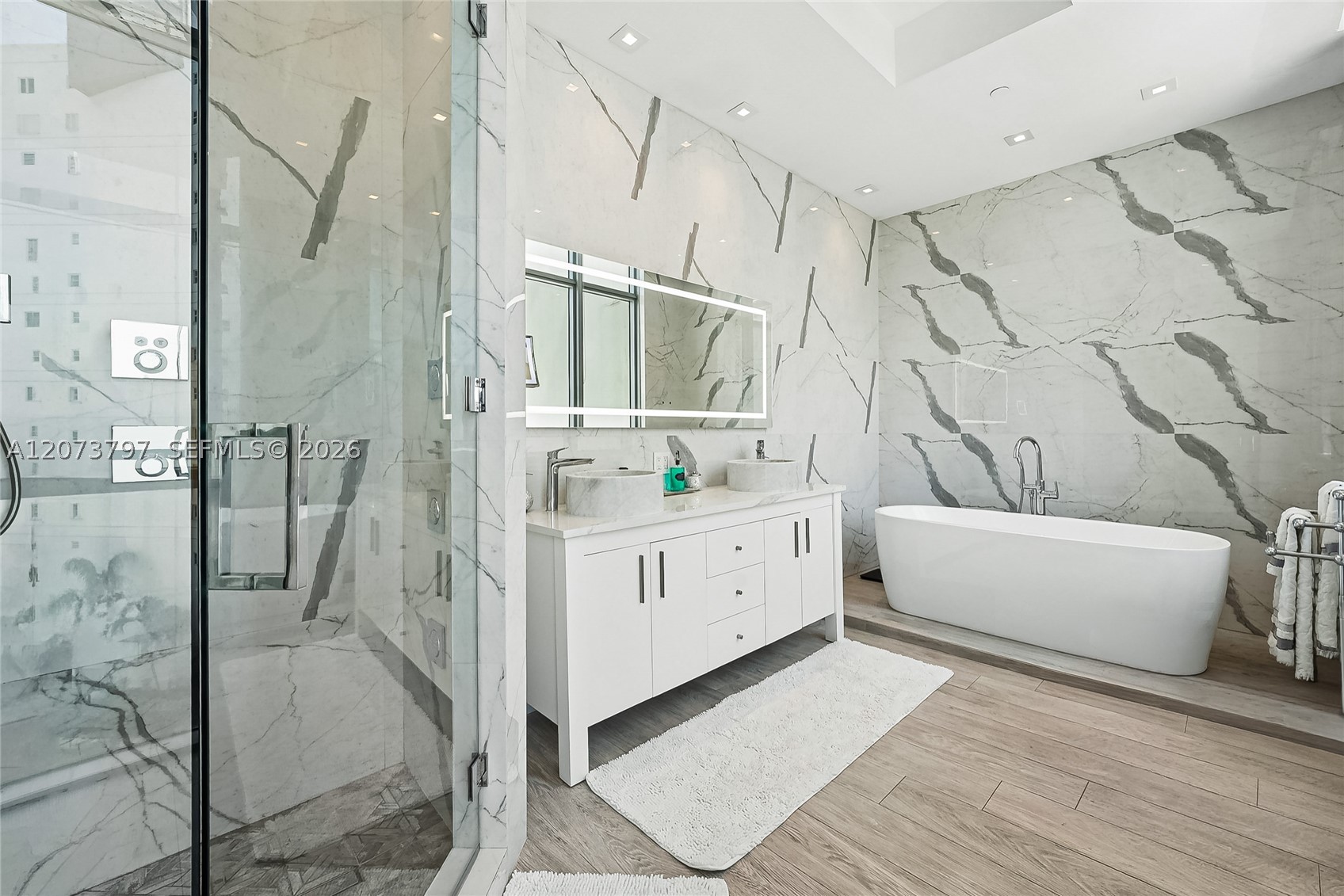 1331 Brickell Bay Dr #611 Miami, FL 33131