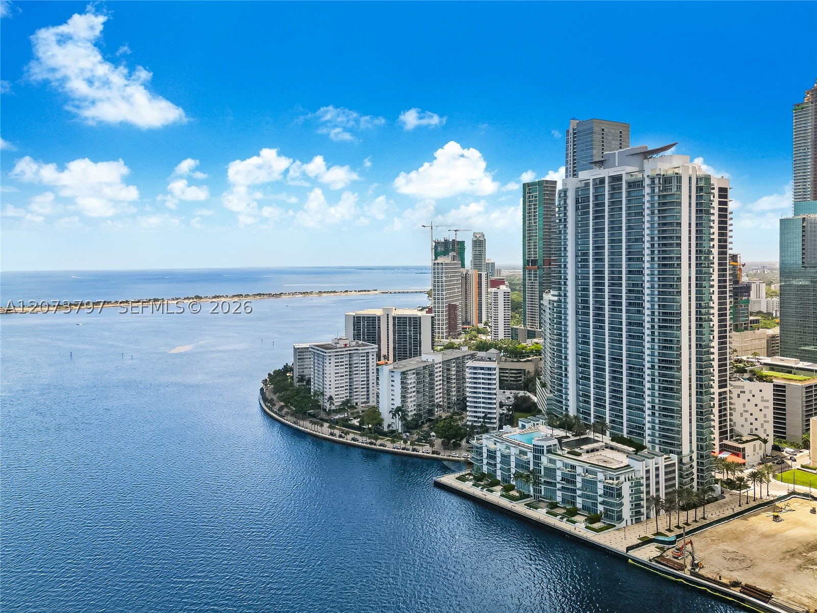 1331 Brickell Bay Dr #611 Miami, FL 33131