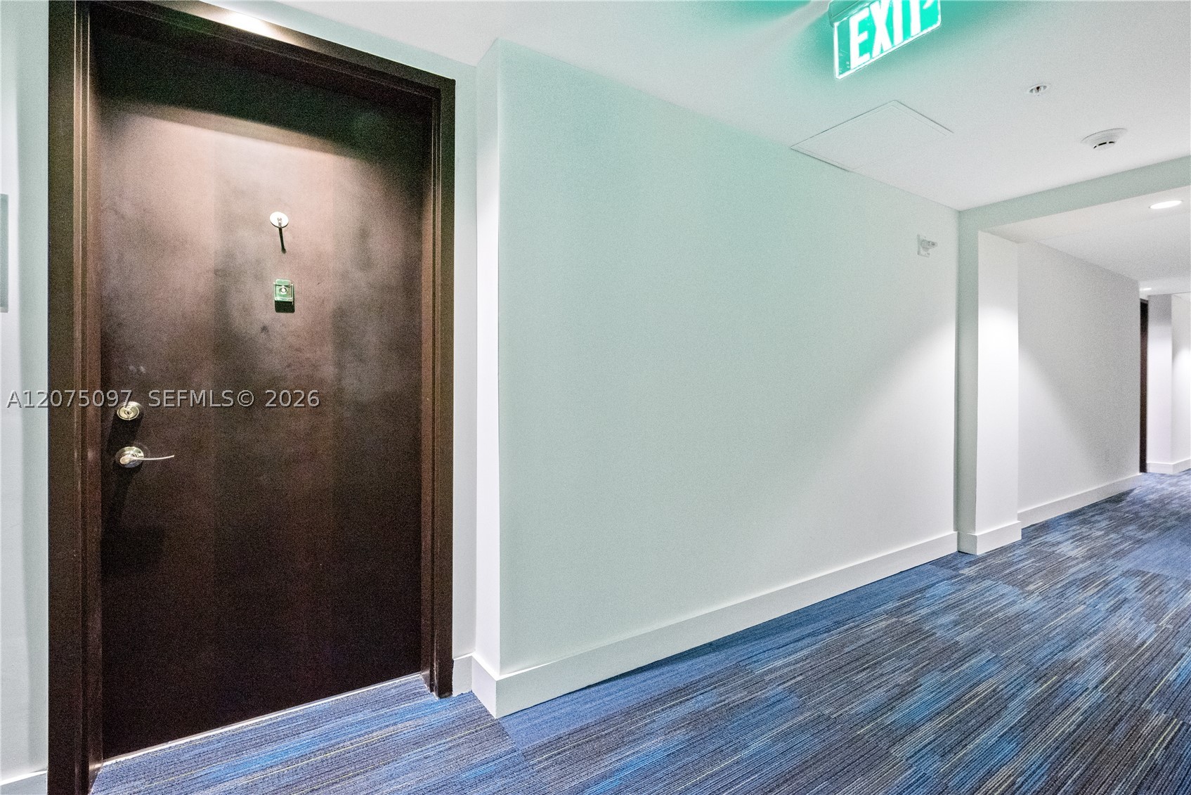 image Nine at Mary Brickell Village0