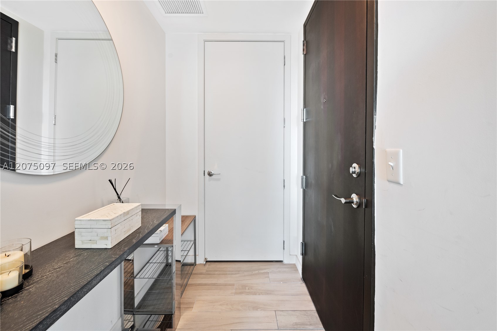 image Nine at Mary Brickell Village1