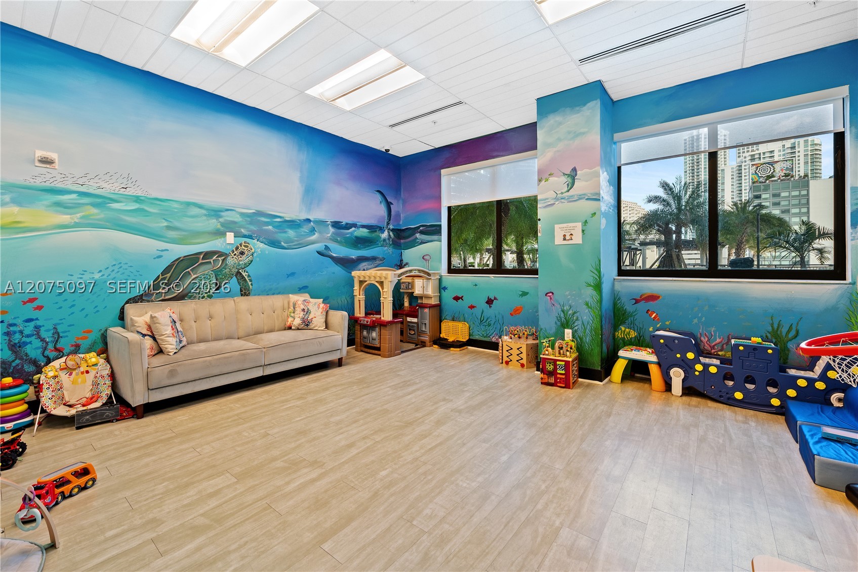 image Nine at Mary Brickell Village25