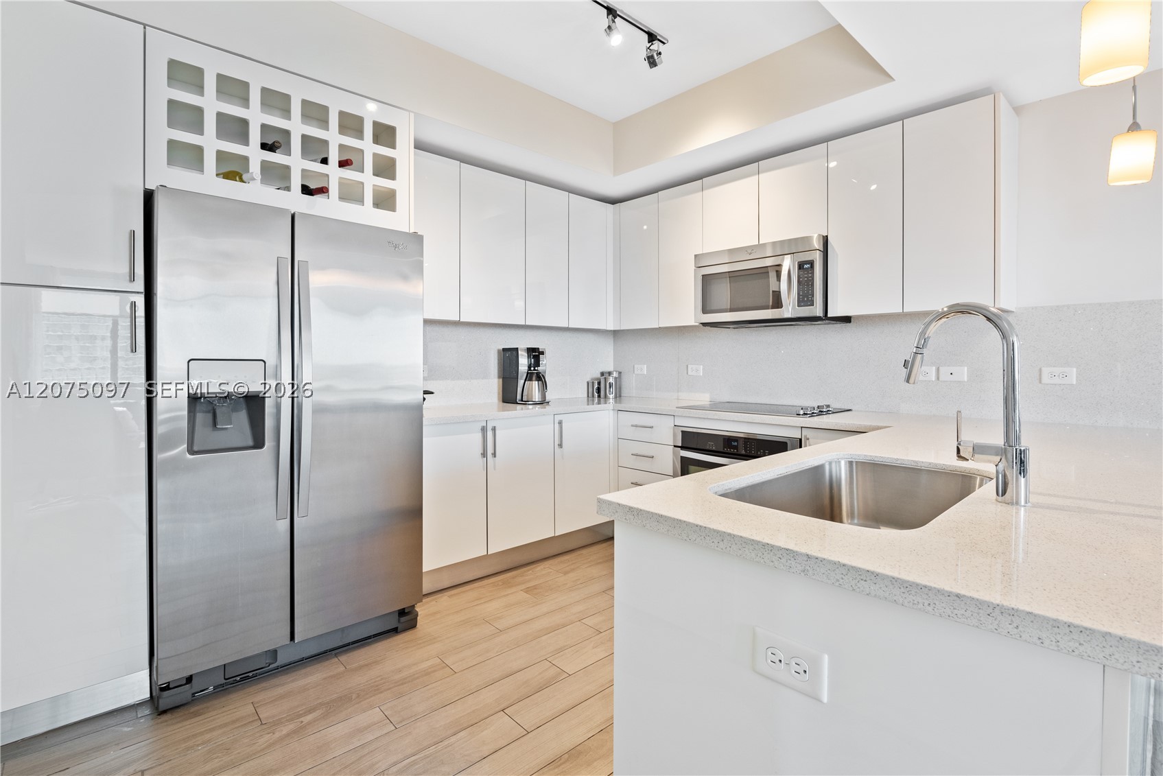 image Nine at Mary Brickell Village2