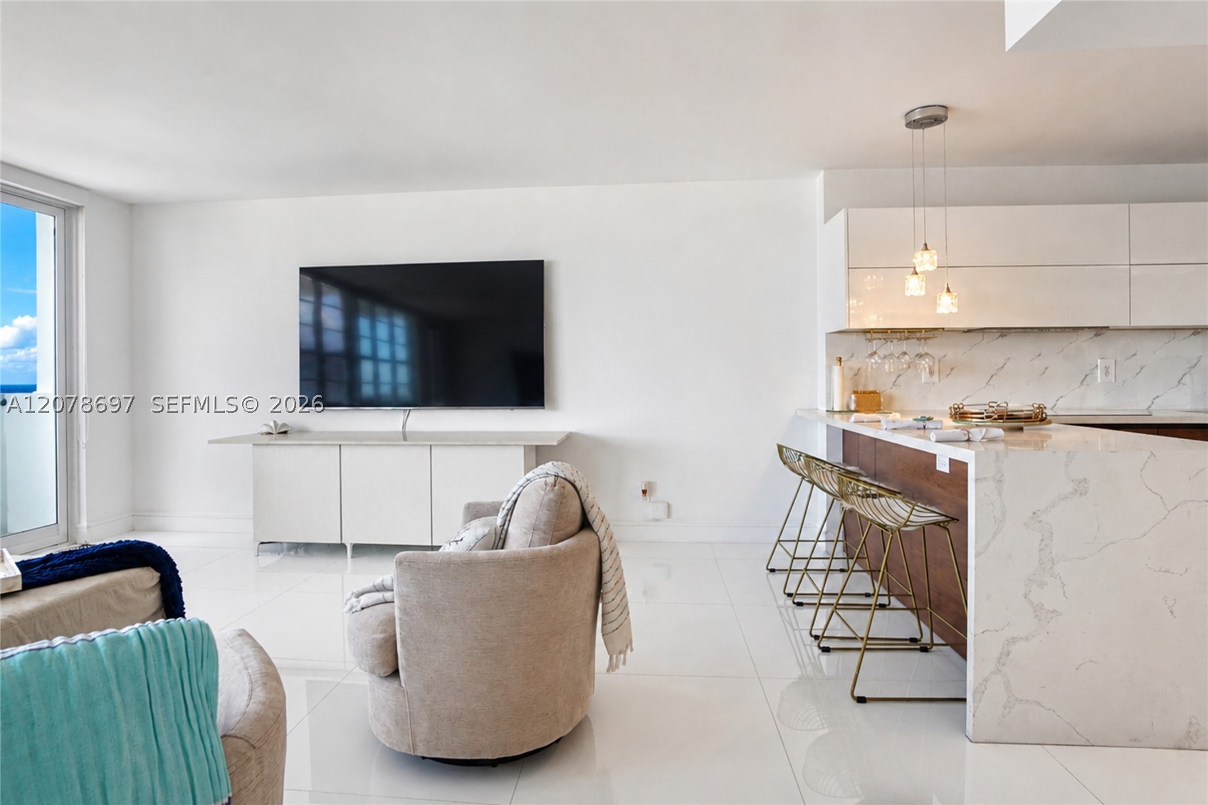 100 Lincoln Rd #1223 Miami Beach, FL 33139