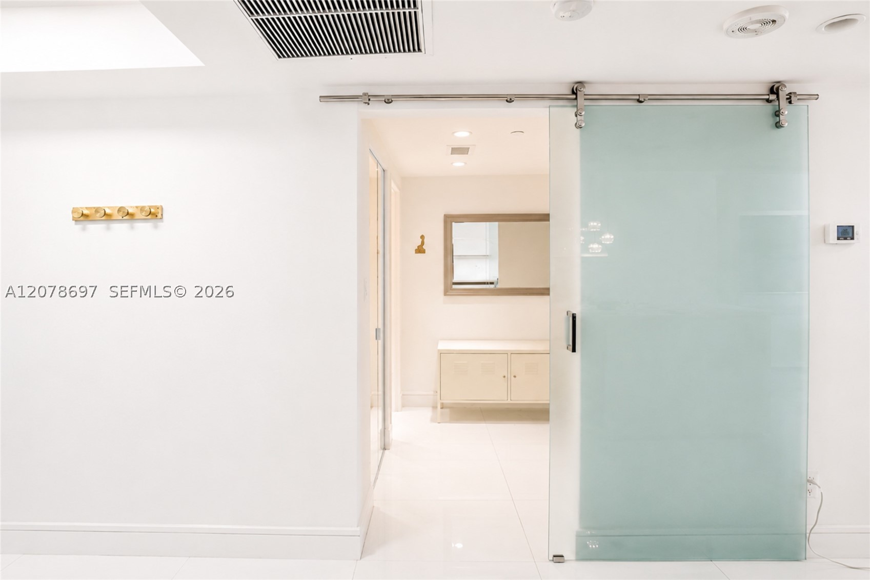 100 Lincoln Rd #1223 Miami Beach, FL 33139