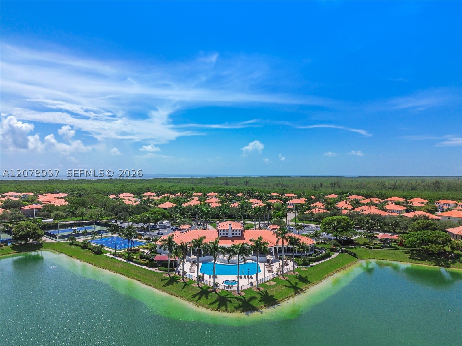 7516 SW 190th St Cutler Bay, FL 33157