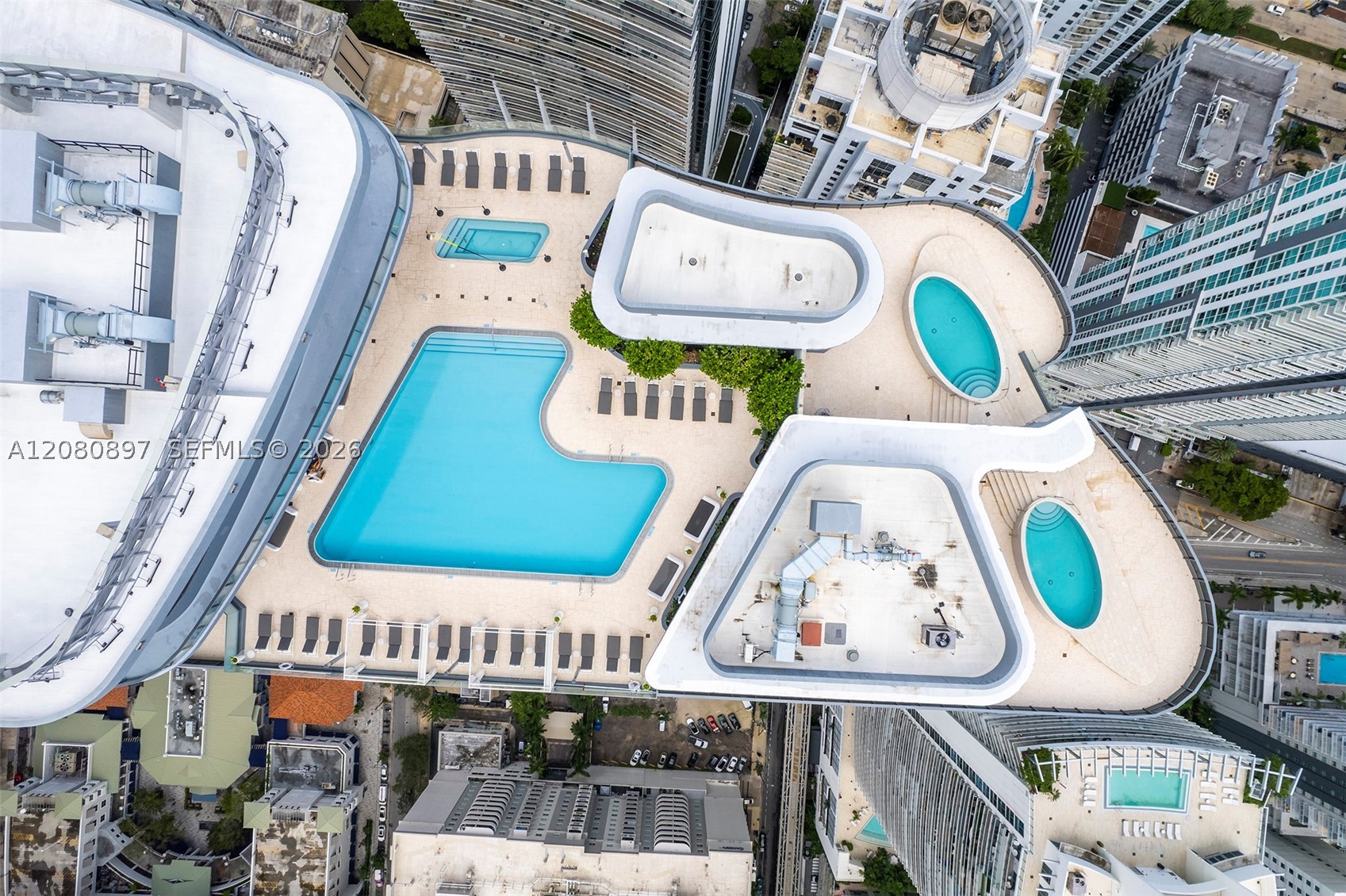 image Brickell Flatiron12