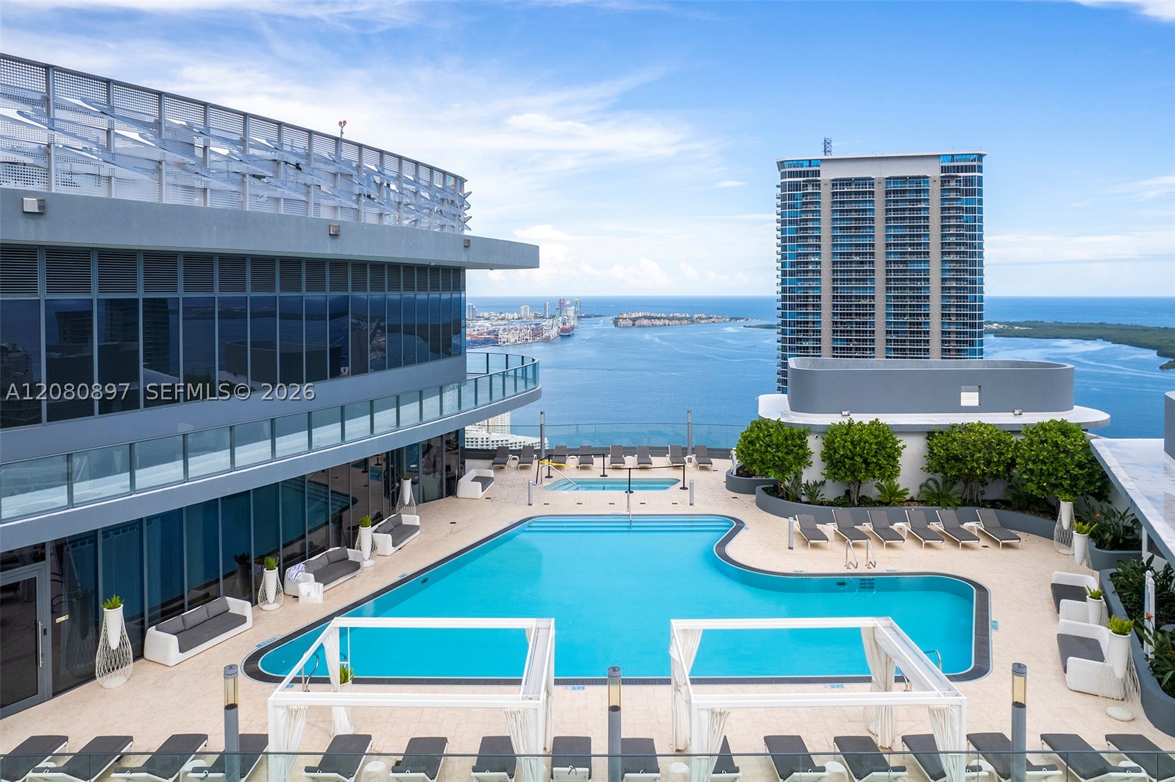 image Brickell Flatiron15