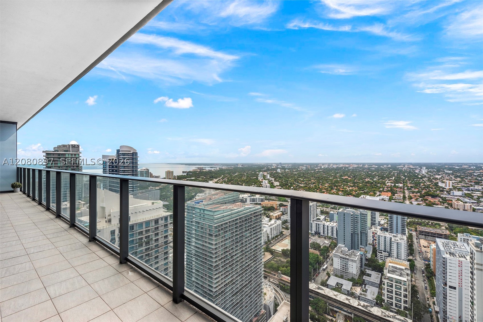image Brickell Flatiron26