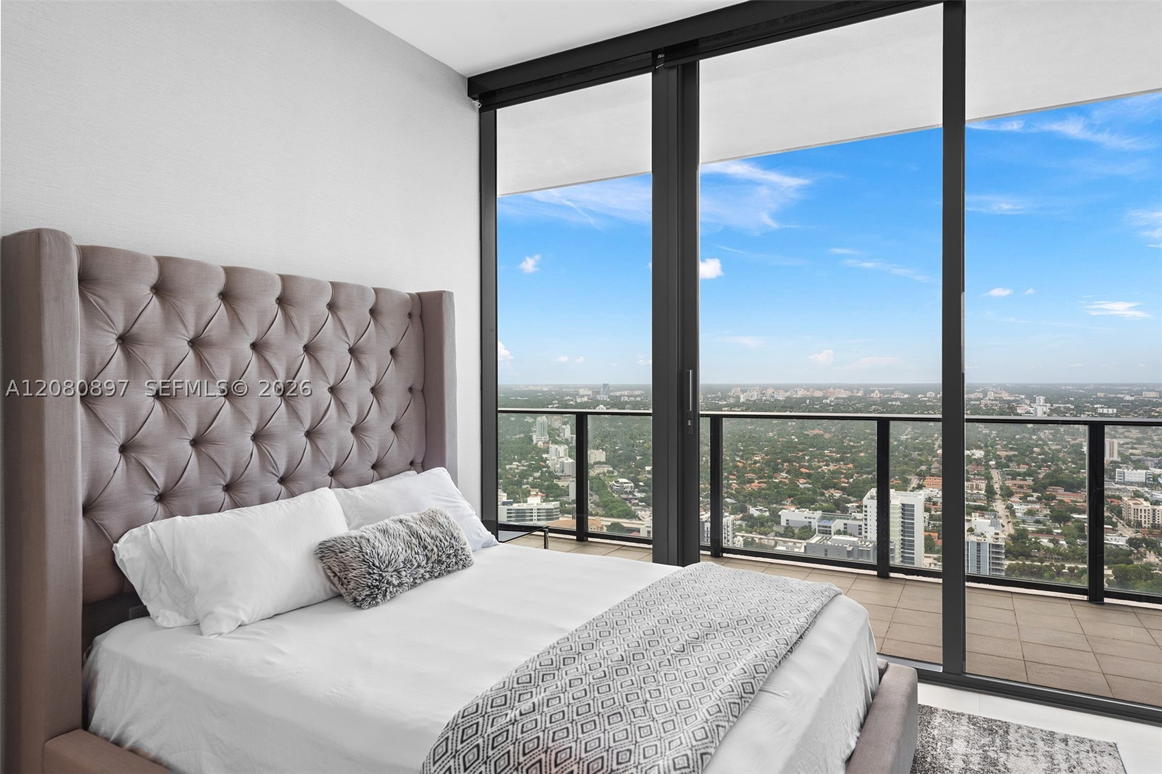 image Brickell Flatiron32