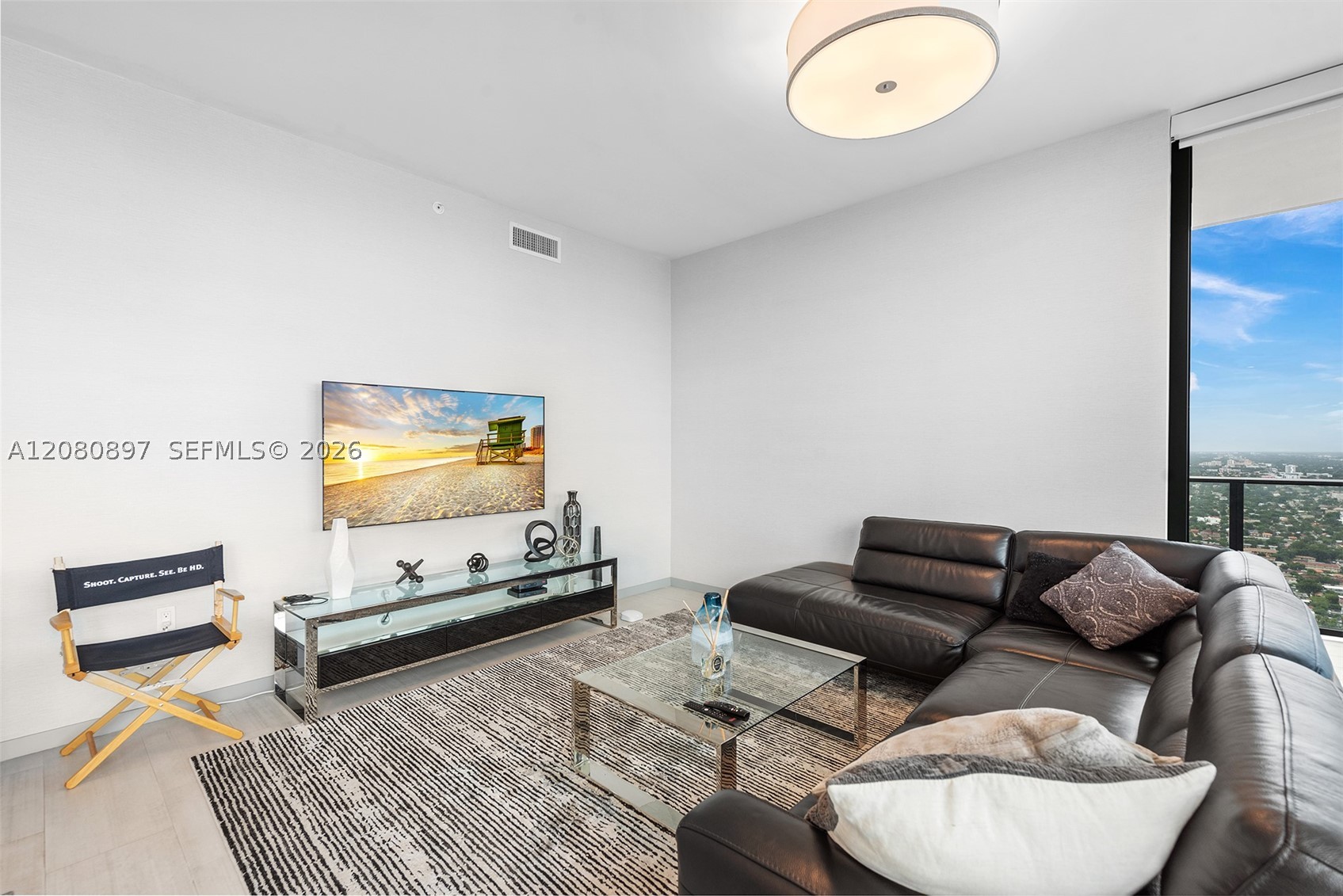 image Brickell Flatiron41