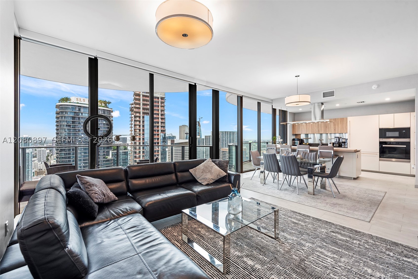 image Brickell Flatiron43