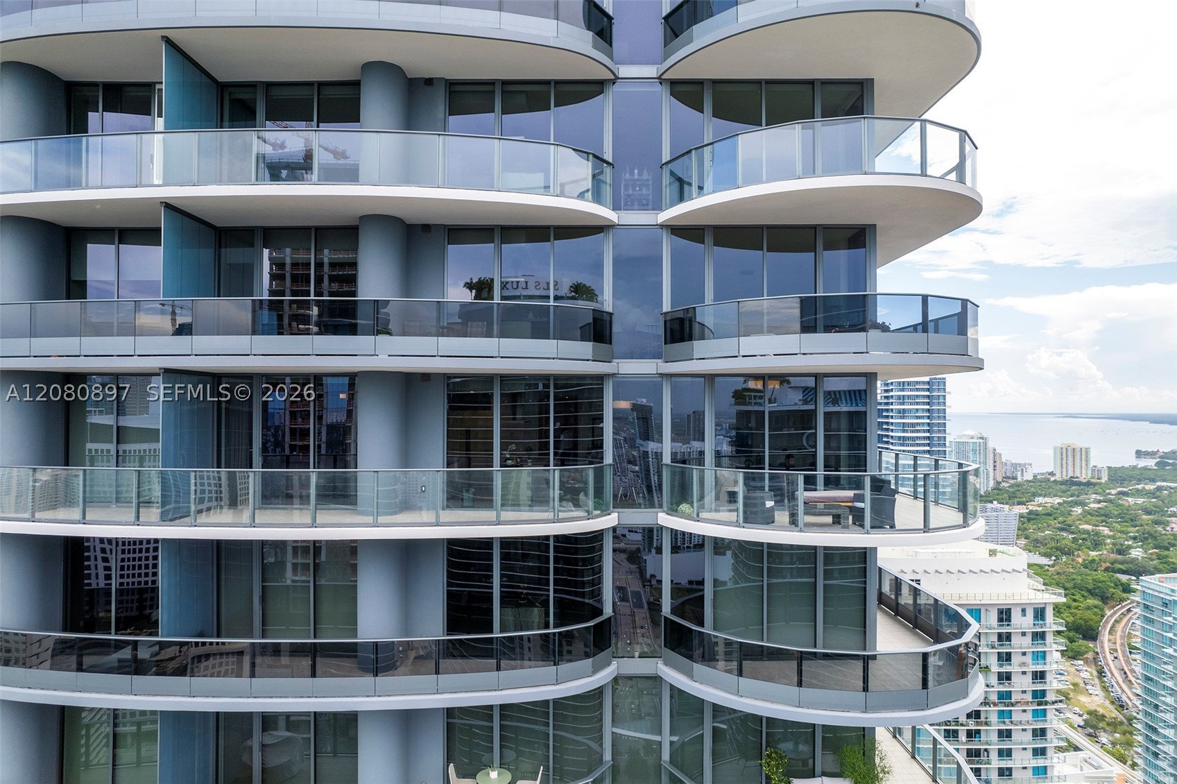 image Brickell Flatiron4