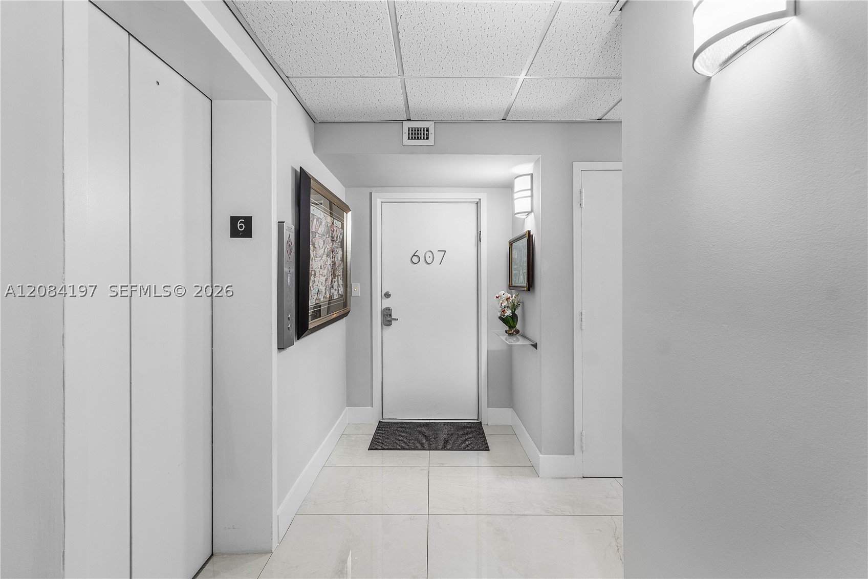 3500 Galt Ocean Dr #607