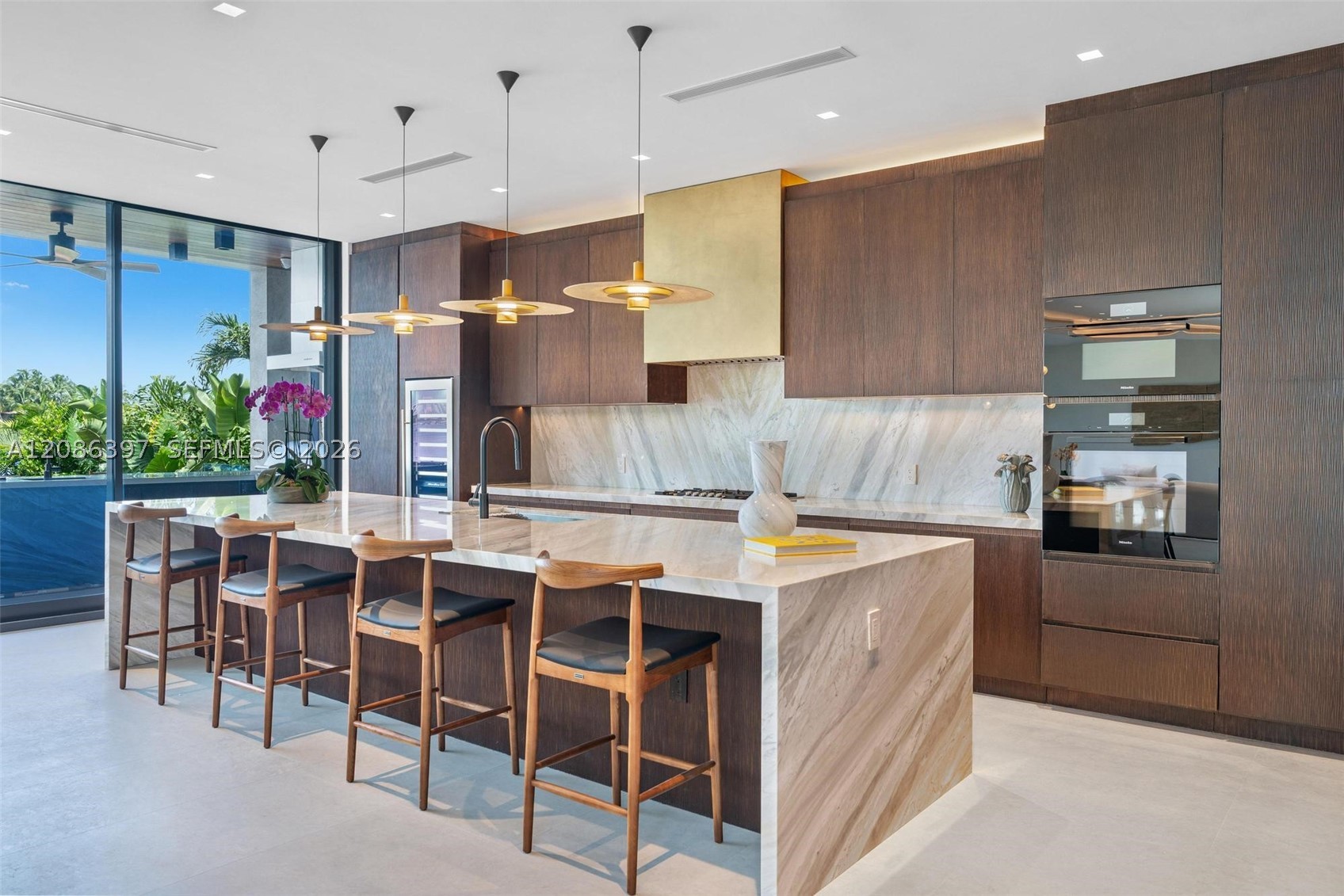 857 N Shore Dr Miami Beach, FL 33141