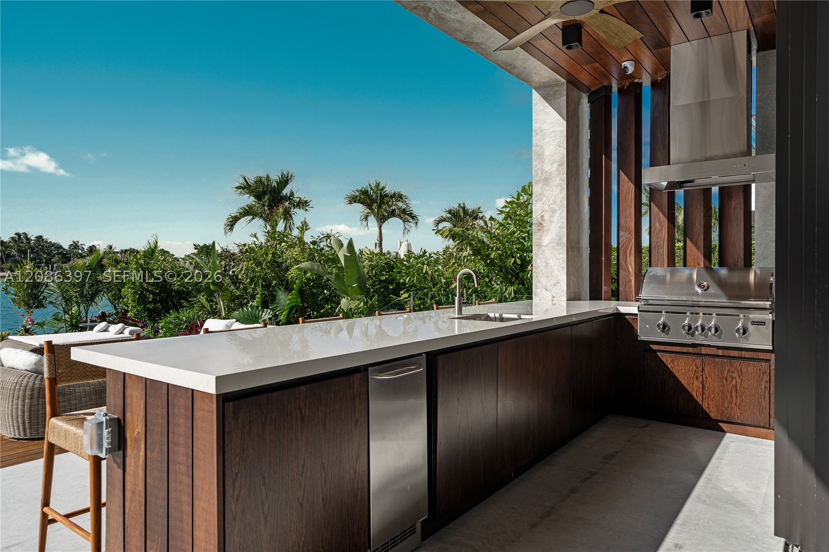 857 N Shore Dr Miami Beach, FL 33141