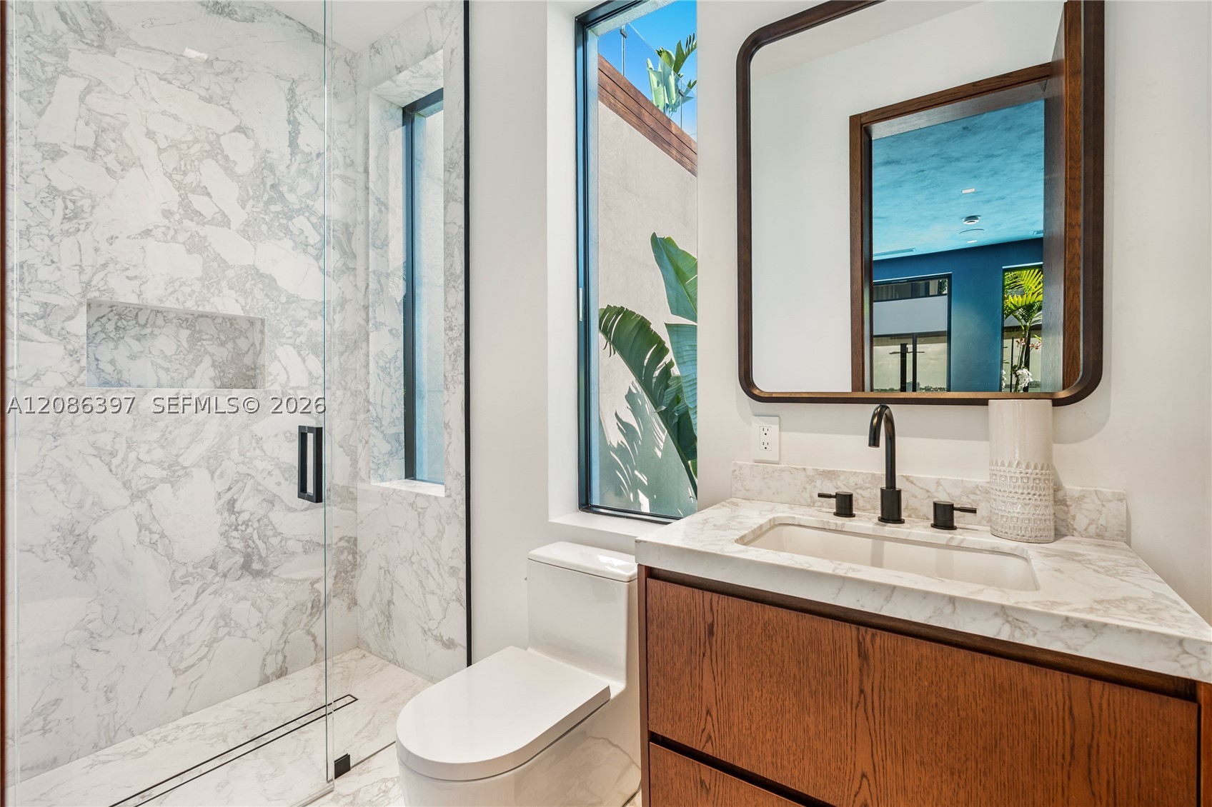 857 N Shore Dr Miami Beach, FL 33141