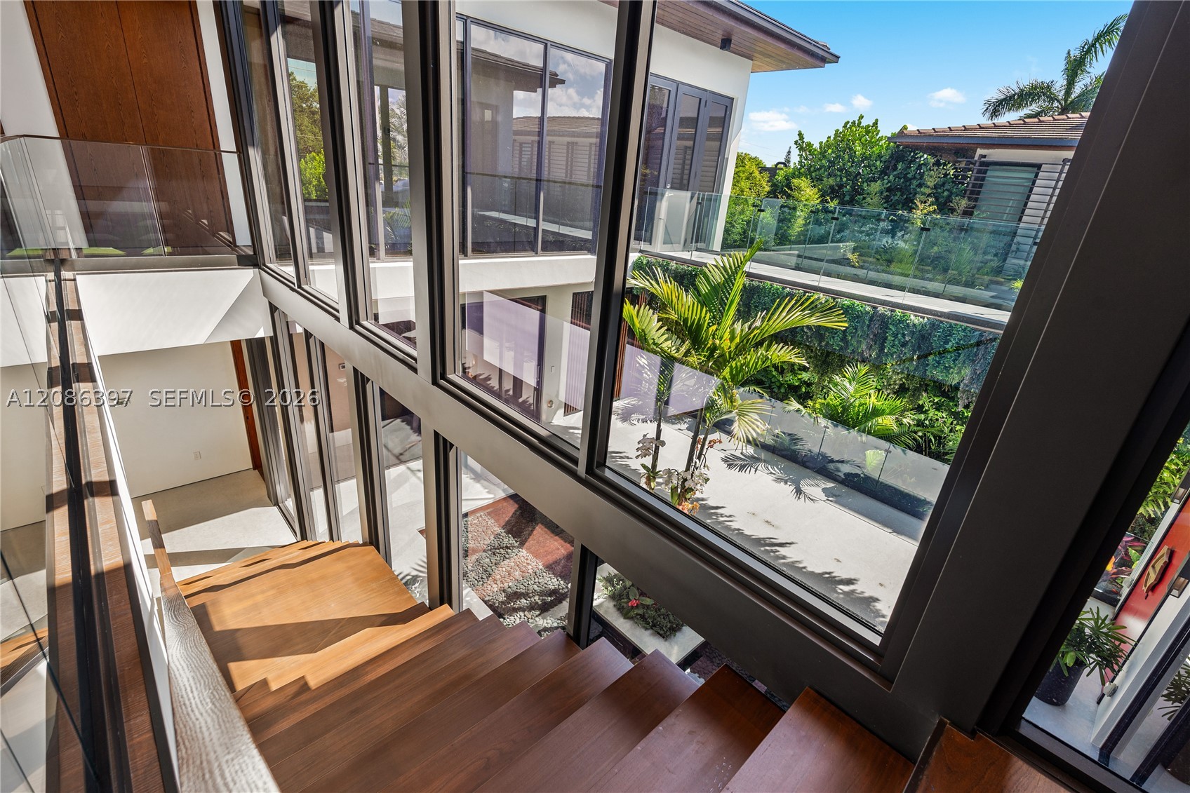 857 N Shore Dr Miami Beach, FL 33141