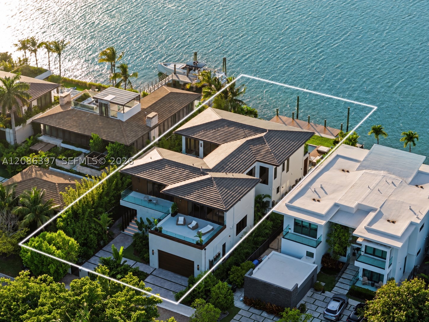 857 N Shore Dr Miami Beach, FL 33141