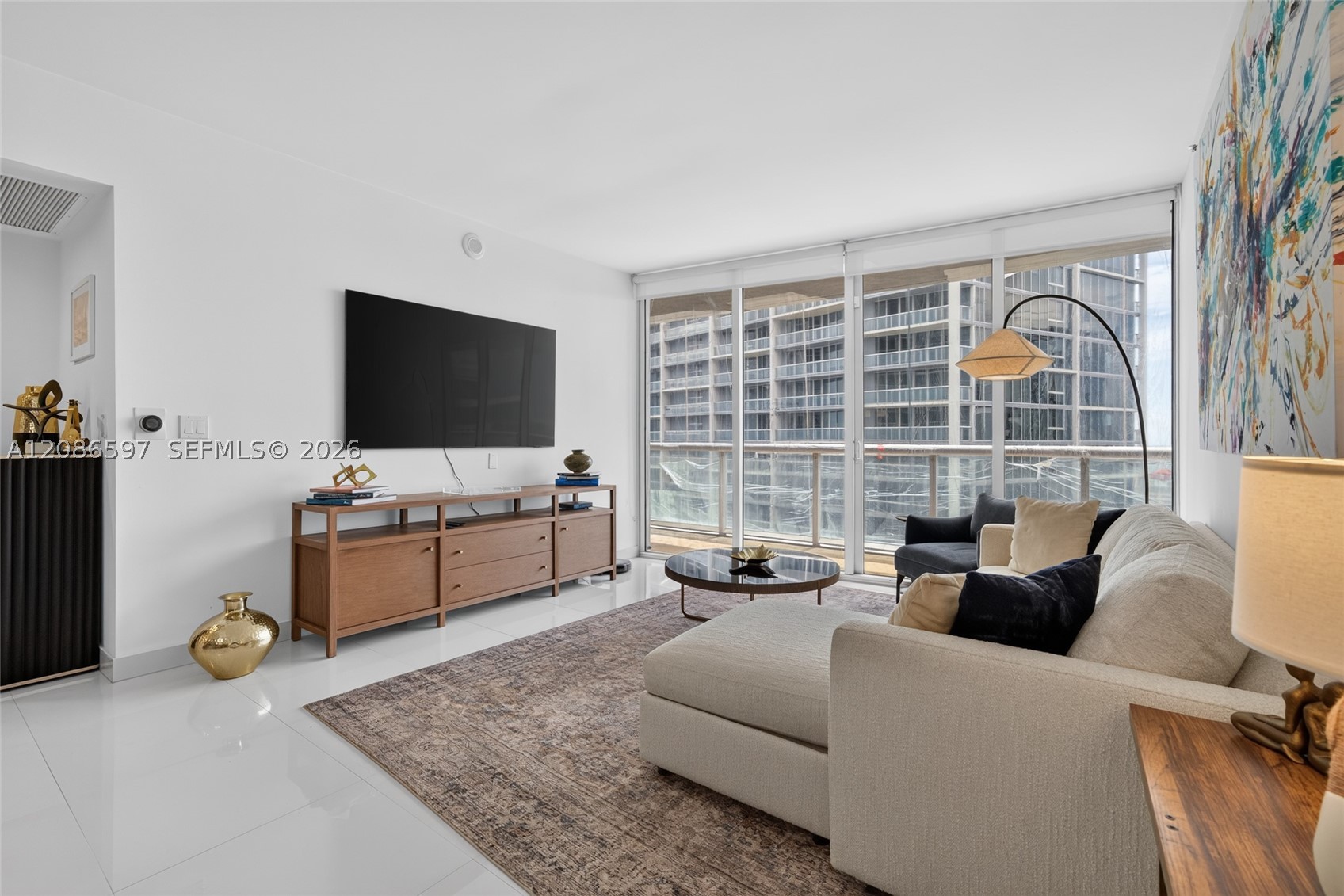 image Icon Brickell I18