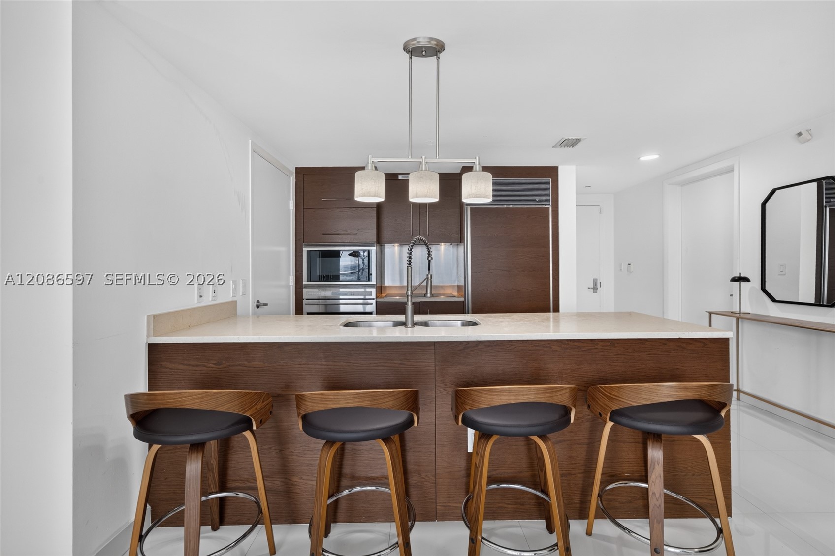 image Icon Brickell I1