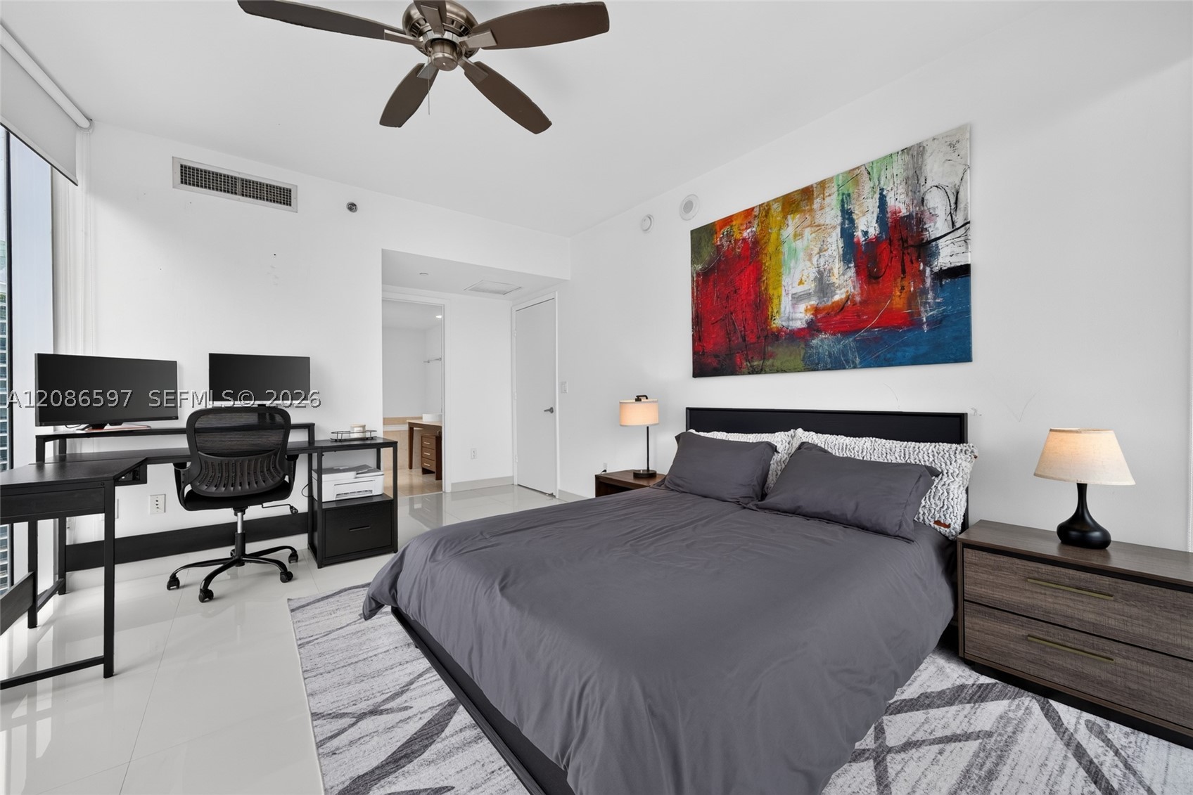 image Icon Brickell I21