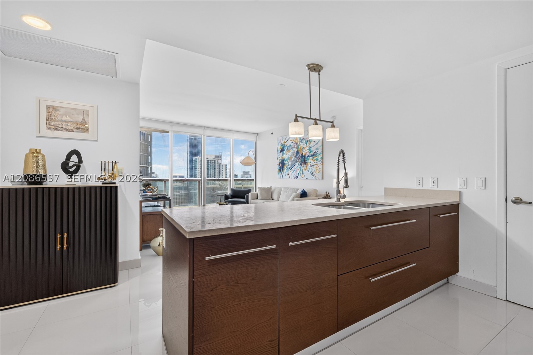 image Icon Brickell I8