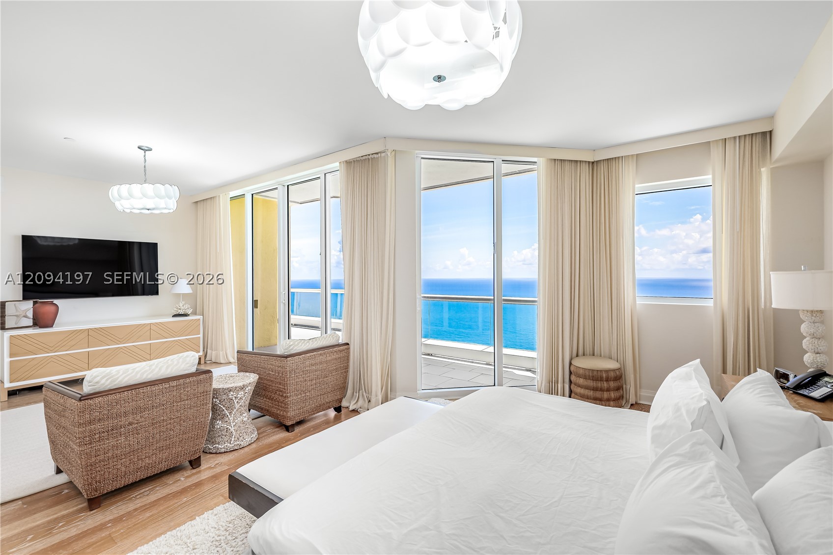 17875 Collins Ave #4403 Sunny Isles Beach, FL 33160