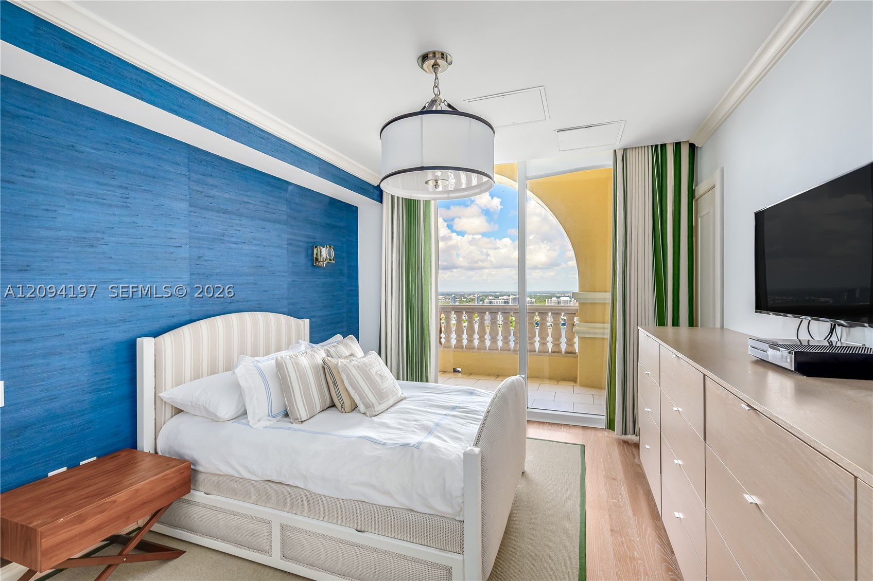 17875 Collins Ave #4403 Sunny Isles Beach, FL 33160