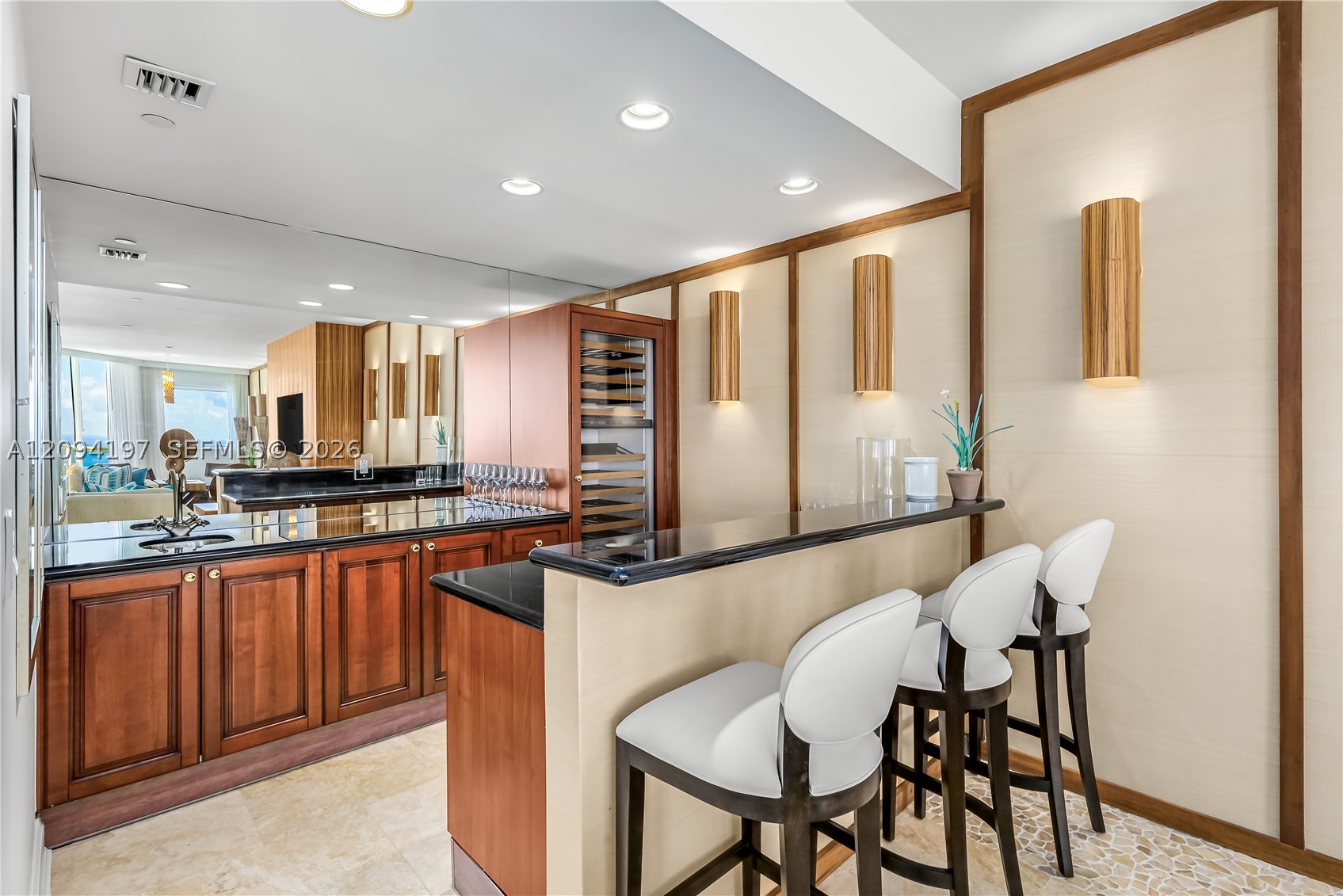 17875 Collins Ave #4403 Sunny Isles Beach, FL 33160