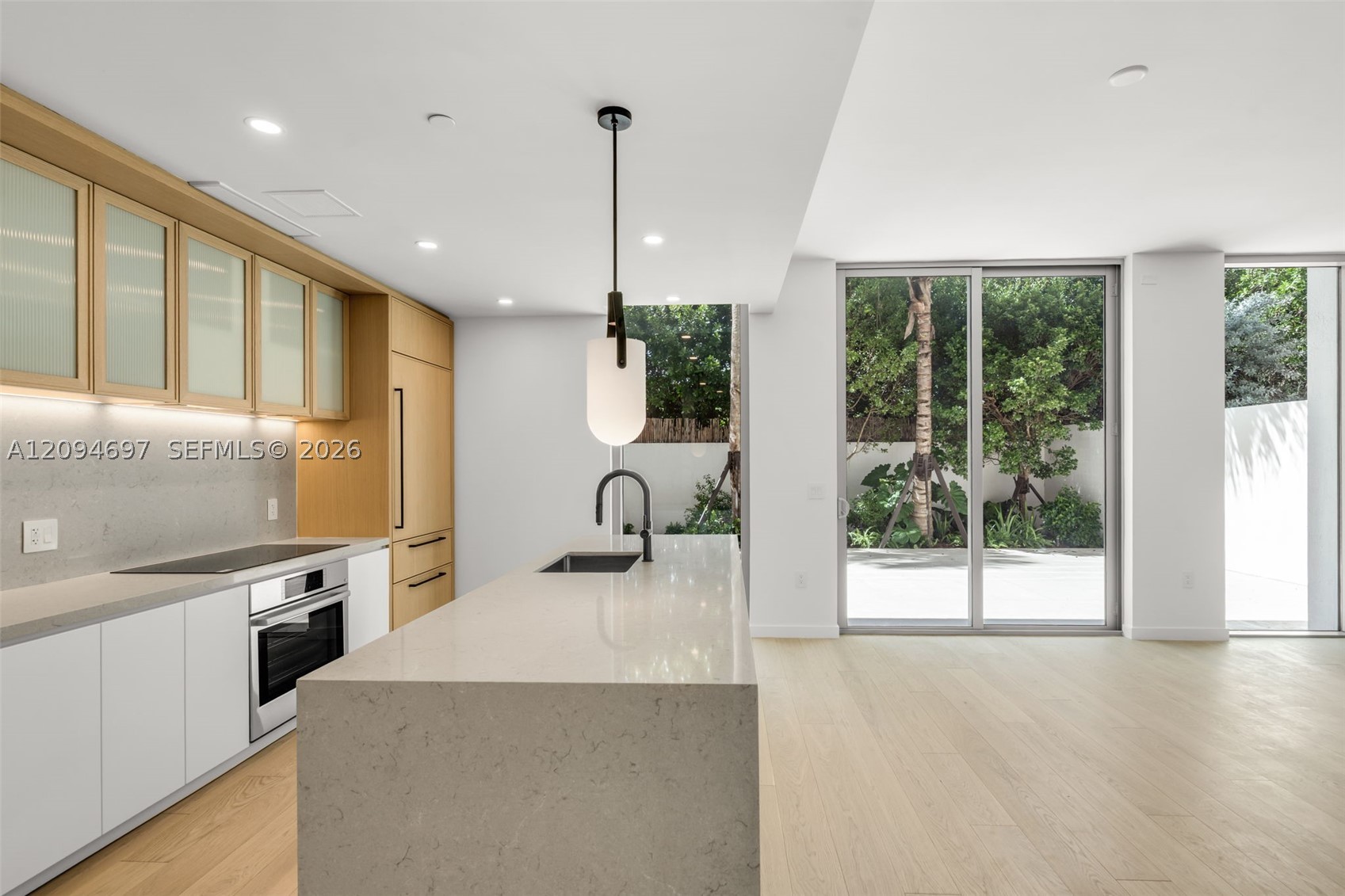 2200 Brickell Ave #GV09 Miami, FL 33143