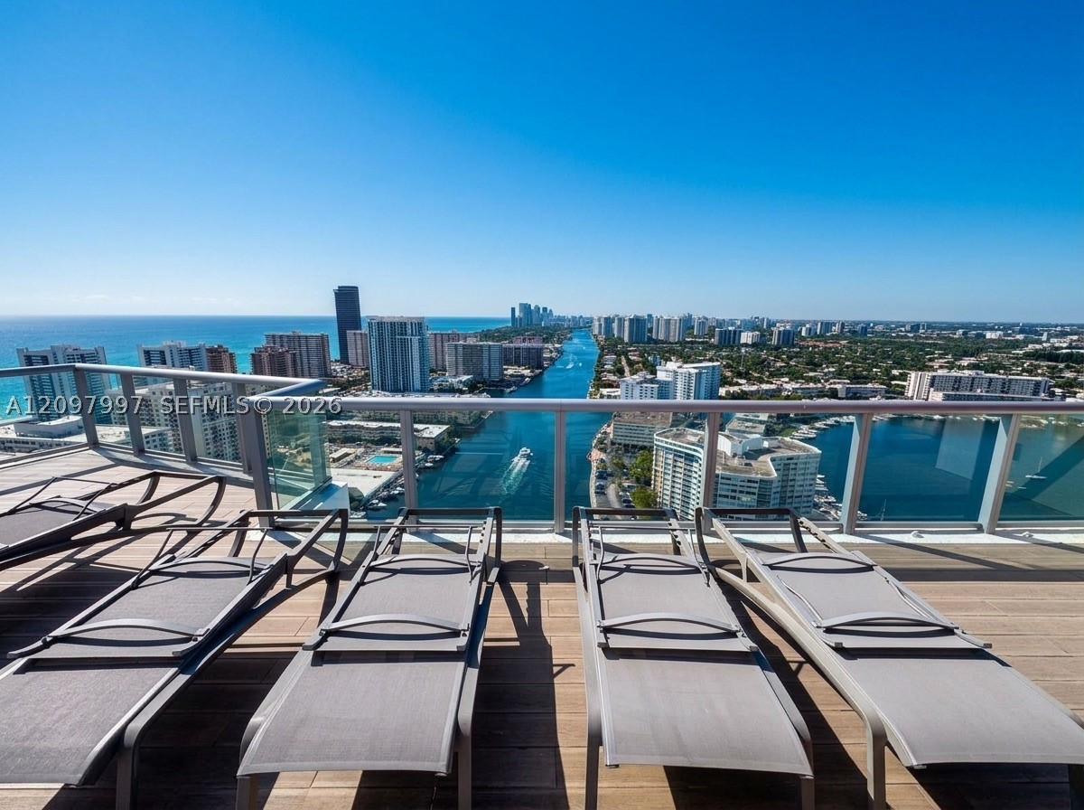 image Beachwalk Condominium27