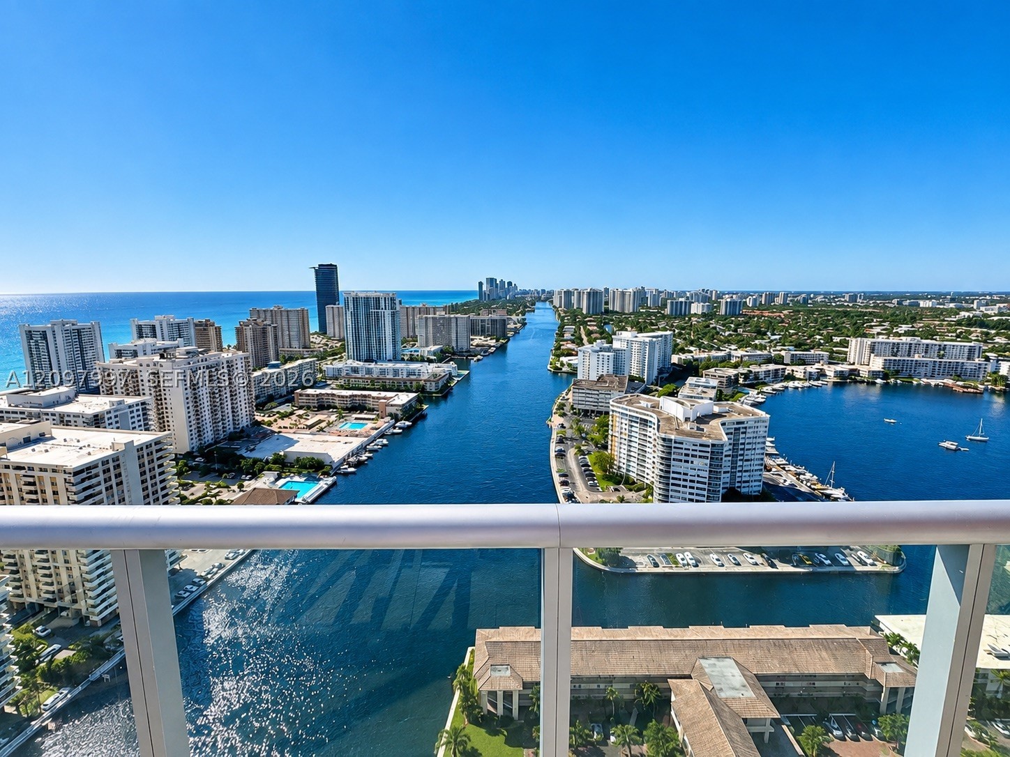 image Beachwalk Condominium39
