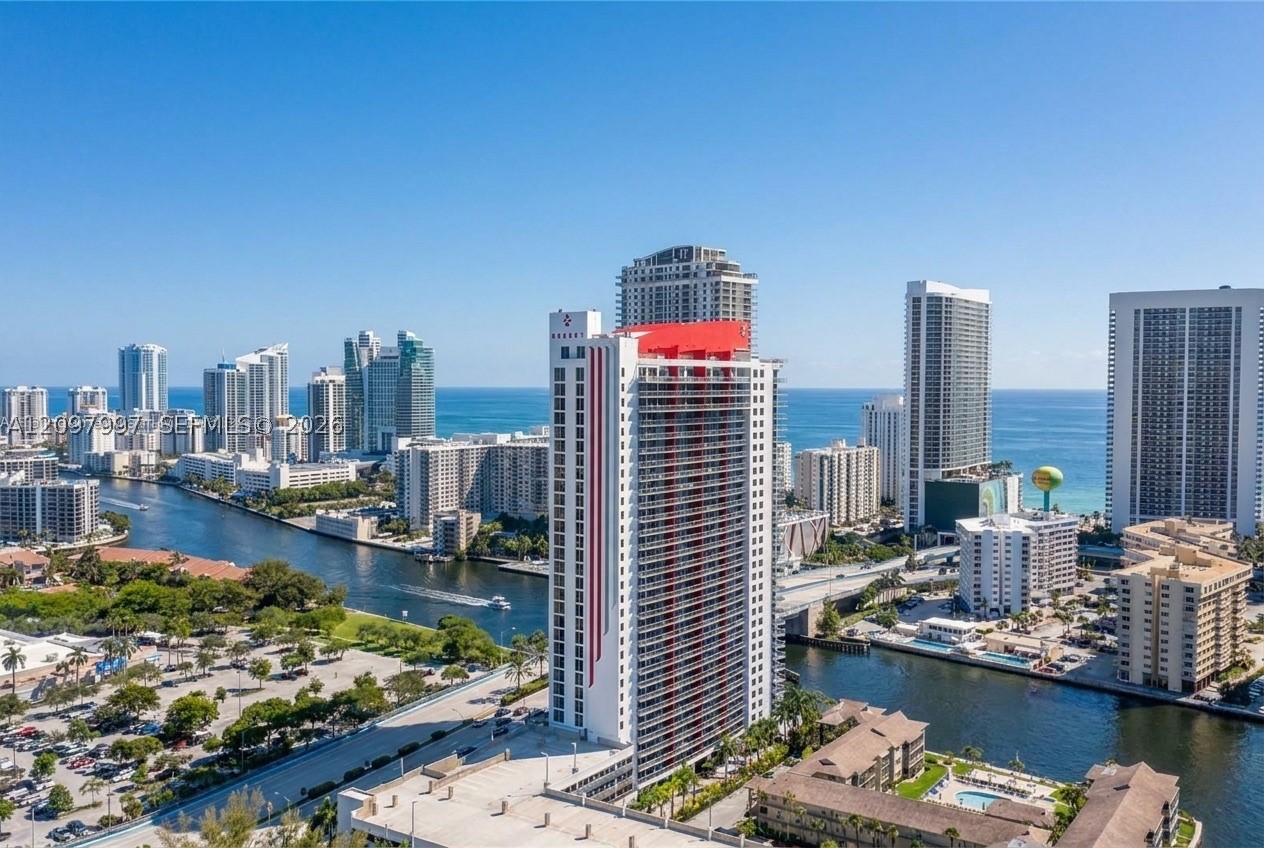 image Beachwalk Condominium42