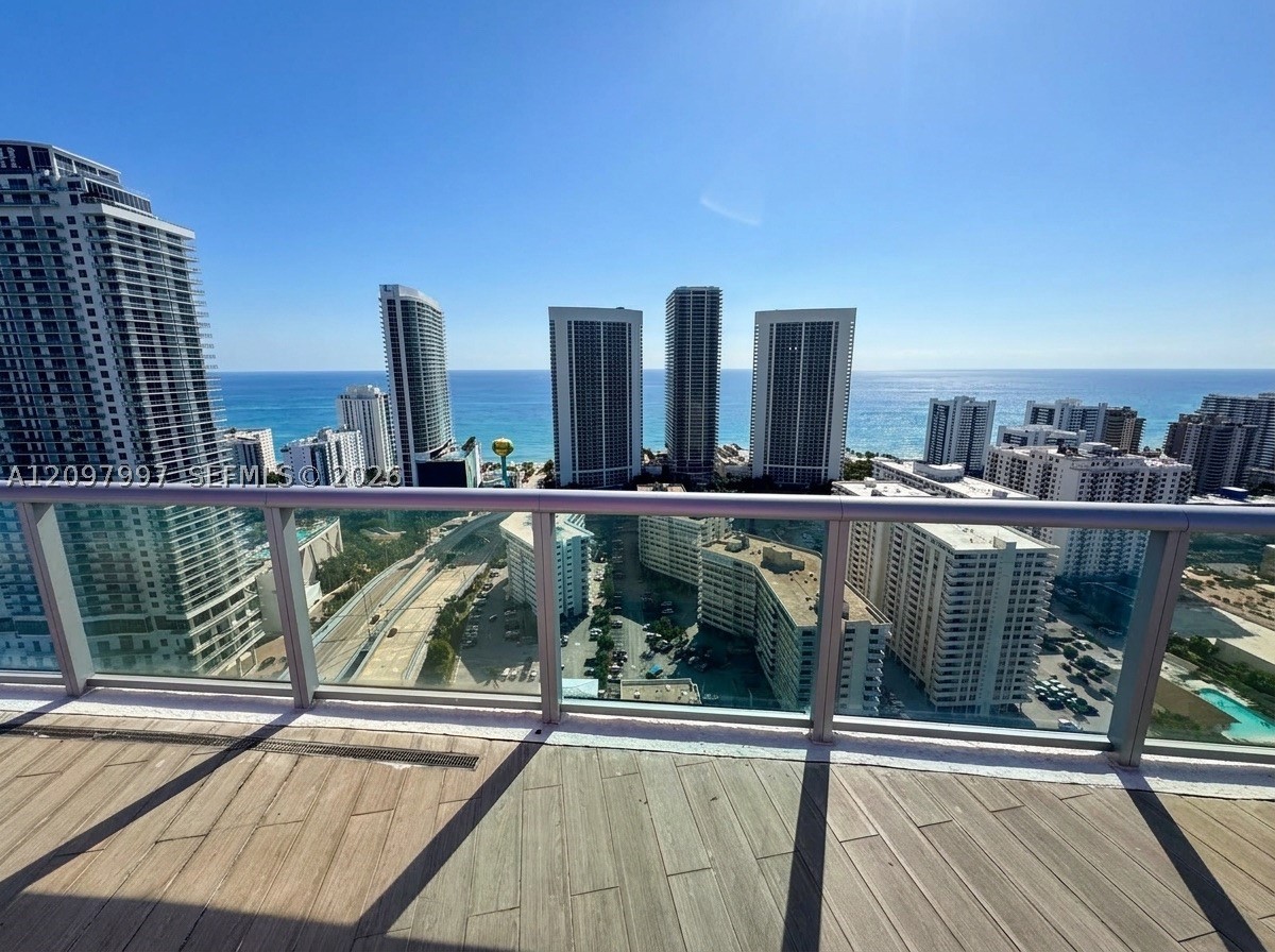 image Beachwalk Condominium44