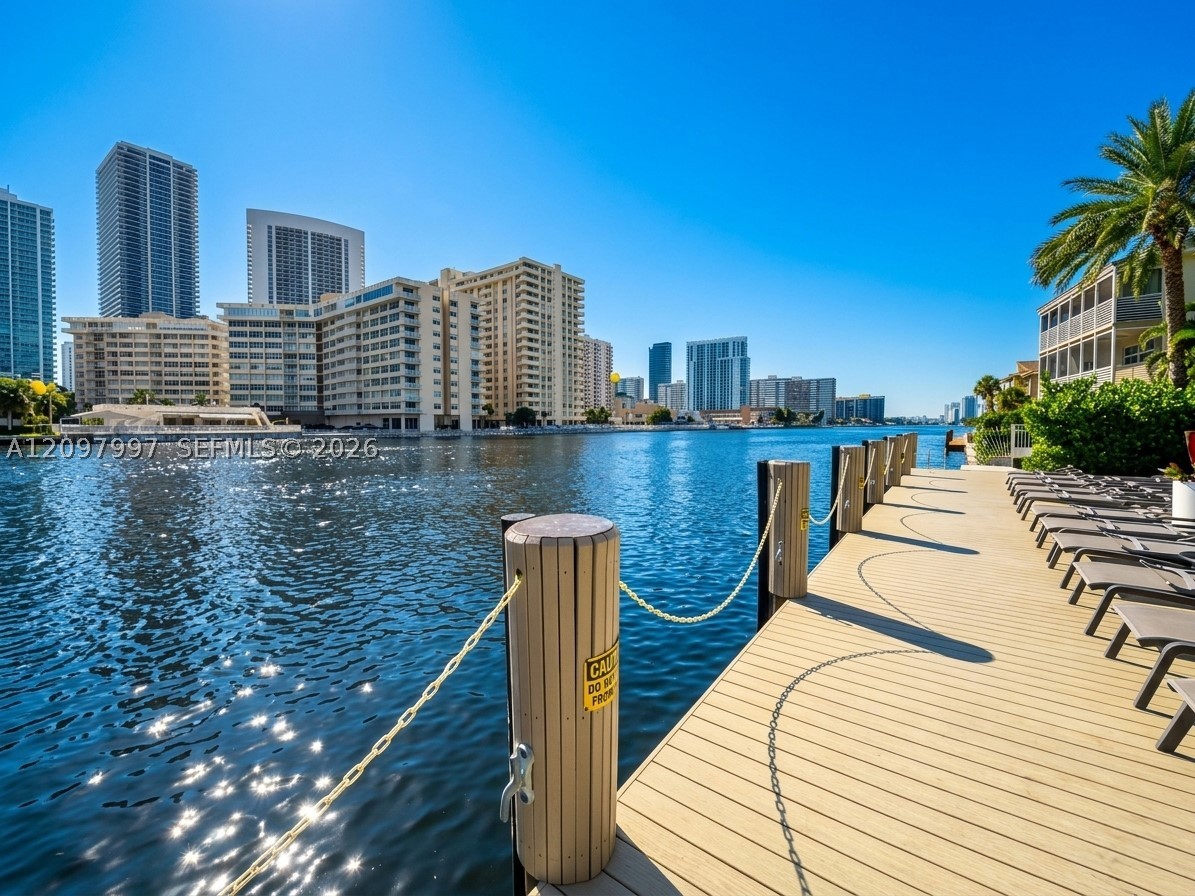 image Beachwalk Condominium52