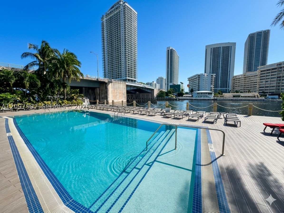 image Beachwalk Condominium55