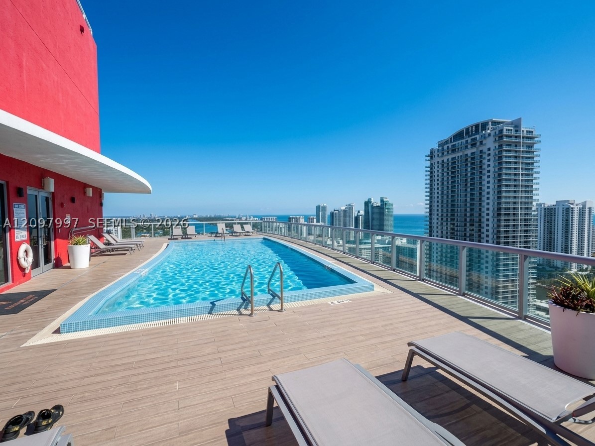 image Beachwalk Condominium58